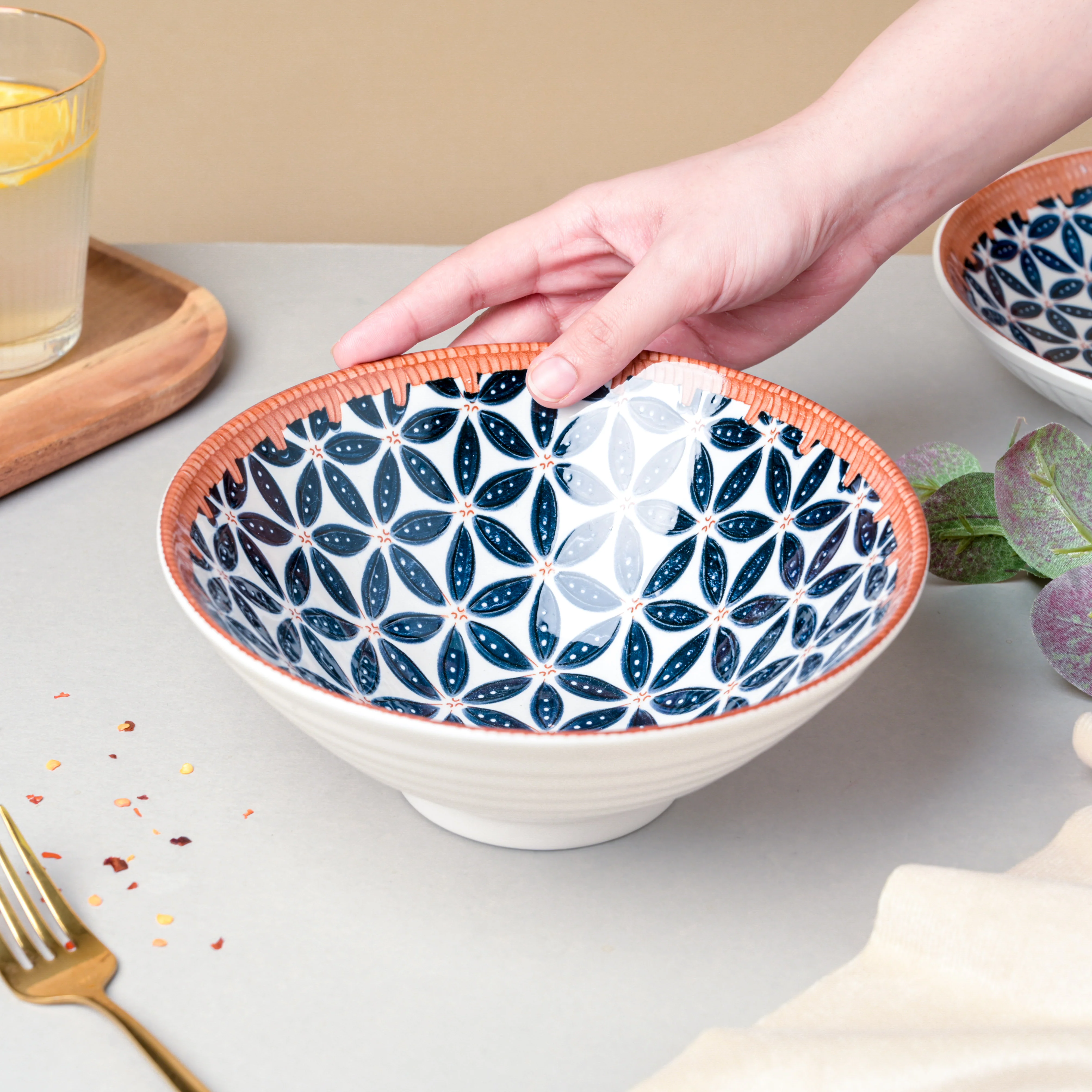 Floret Ceramic Ramen Bowl 8 Inch 750 ml - Image 3