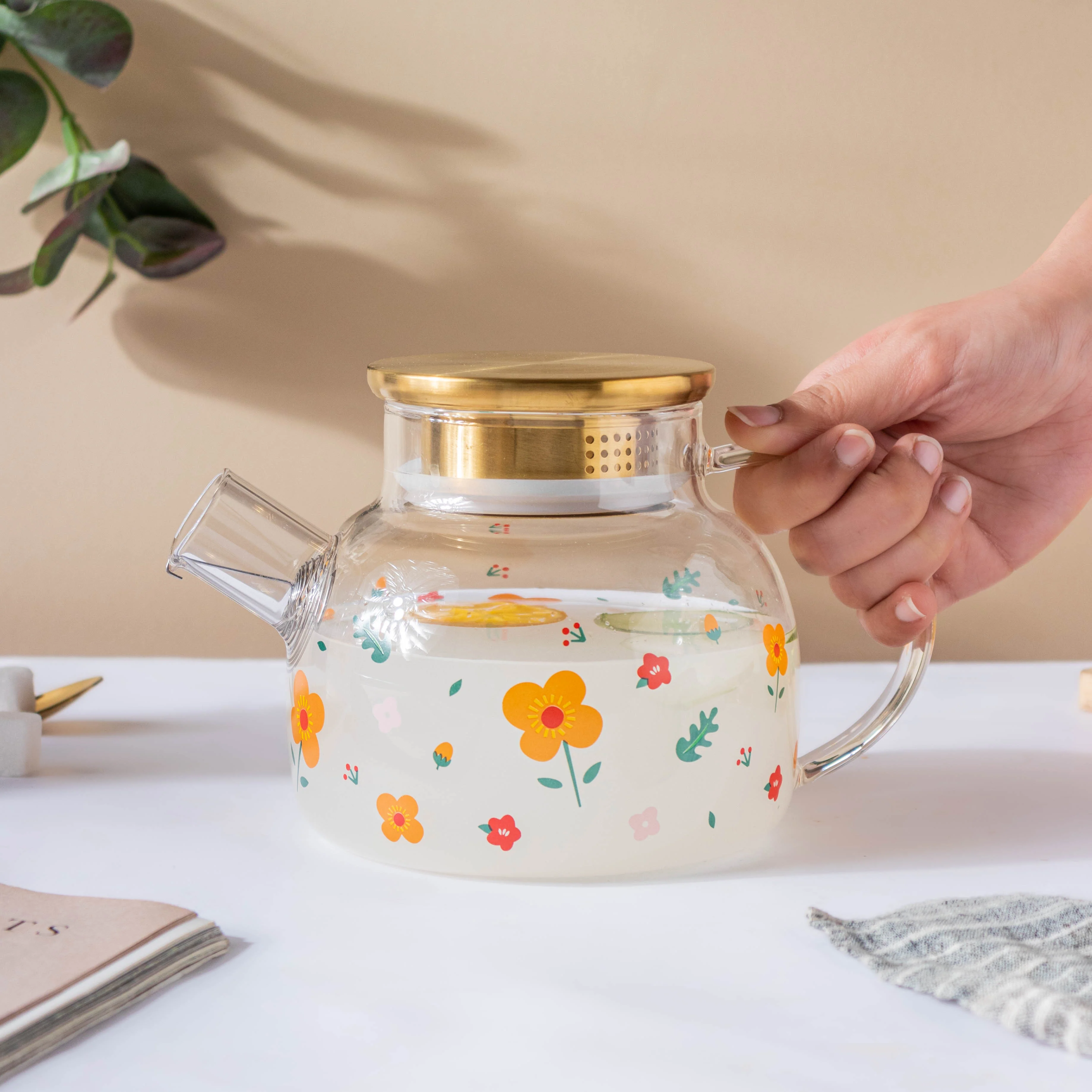 Florid Glass Teapot - Image 3