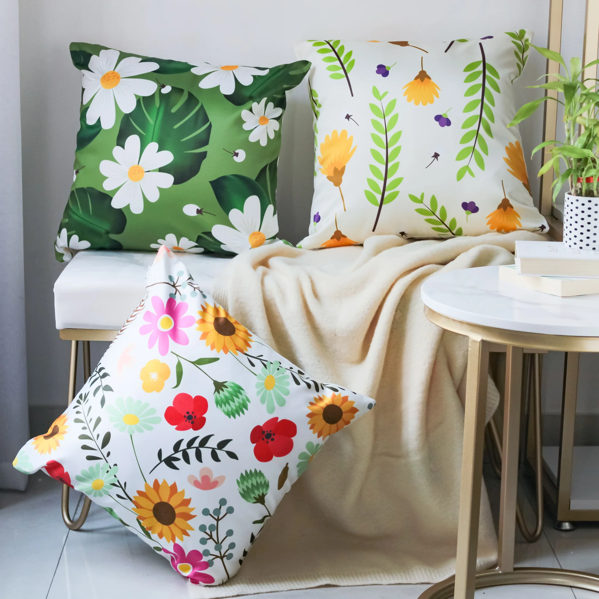 Flower Design Cushion Cover - Image 3