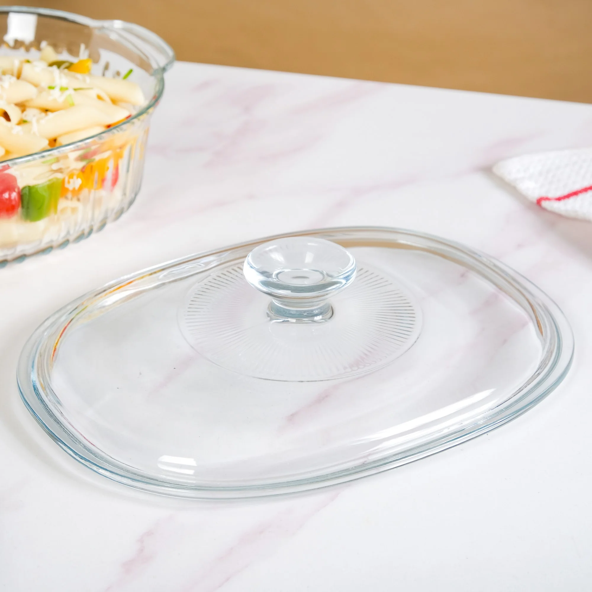 Fluted Glass Casserole Dish With Lid 1600ml - Image 8