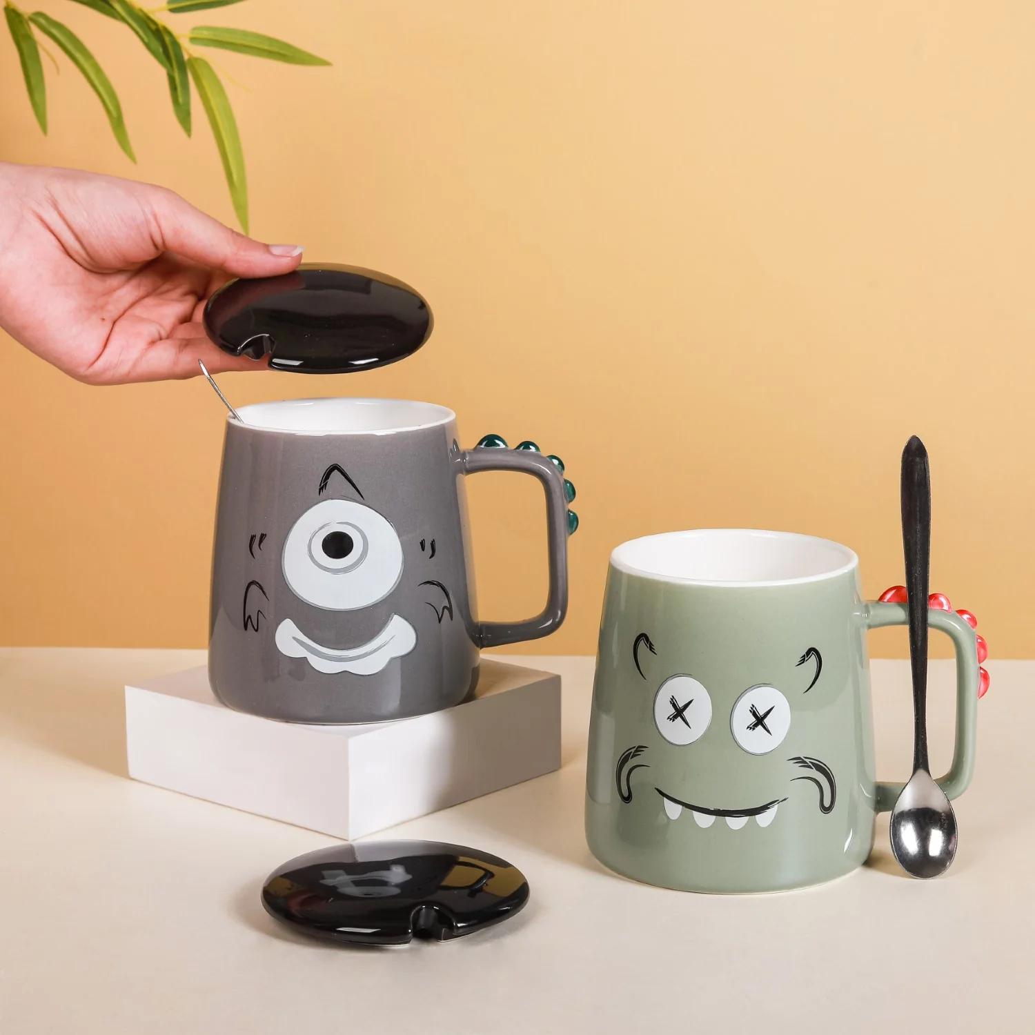 Funky Faces Mug - Image 2
