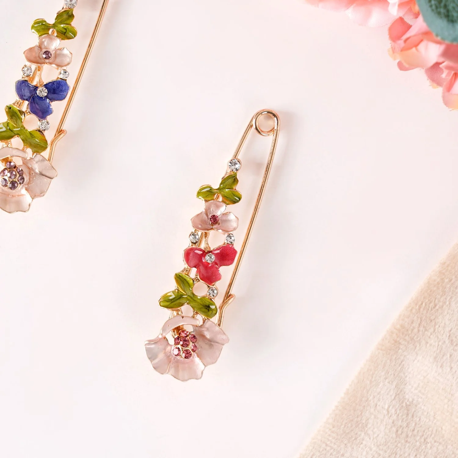 Garden Of Life Brooch Pin Set of 2 - Image 7