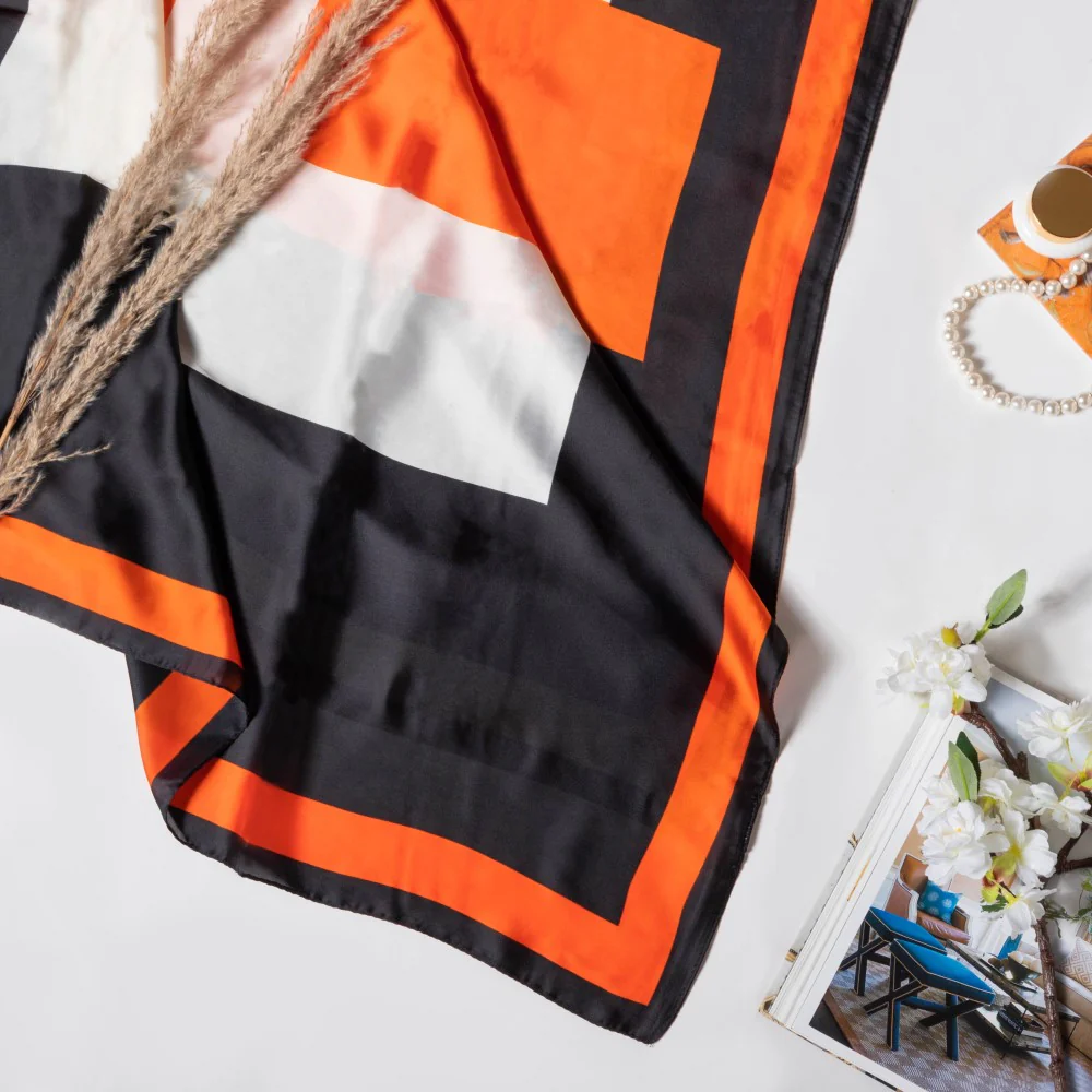 Glam Colour Block Neck Scarf - Image 2