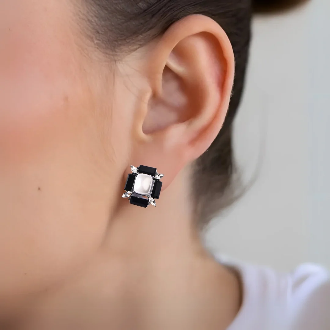 Glam Pearl Black Studs - Image 5