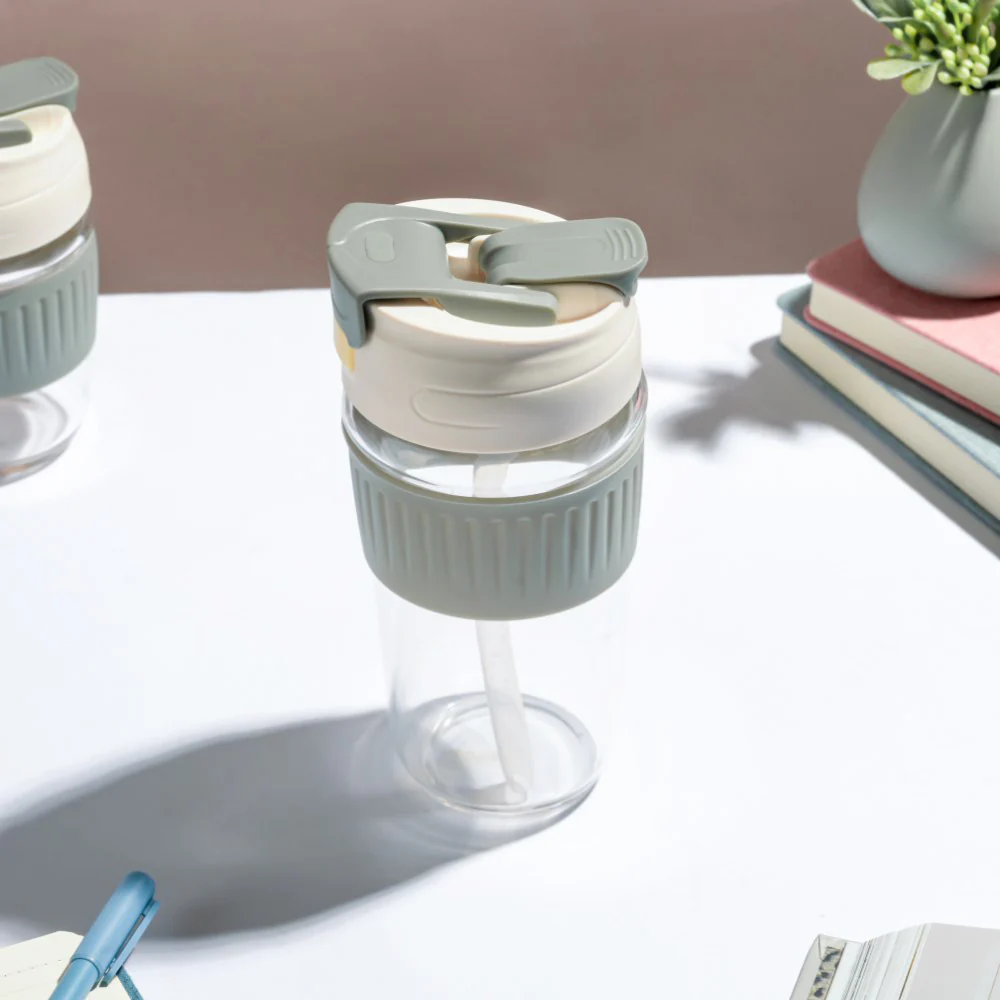Glass Tumbler With Dual Flip Lid Grey 450ml - Image 5