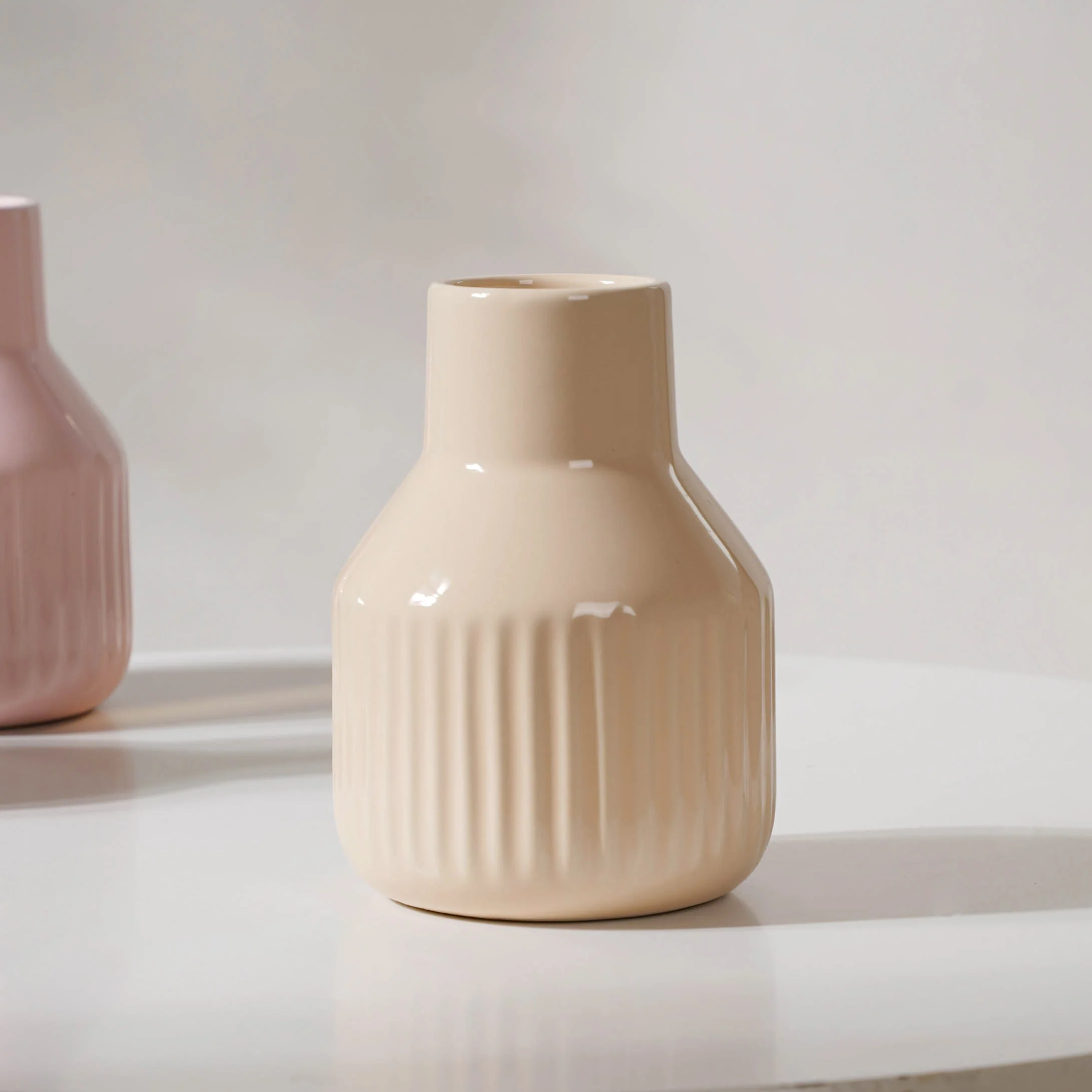 Glossy Decorative Flower Pot - Image 6