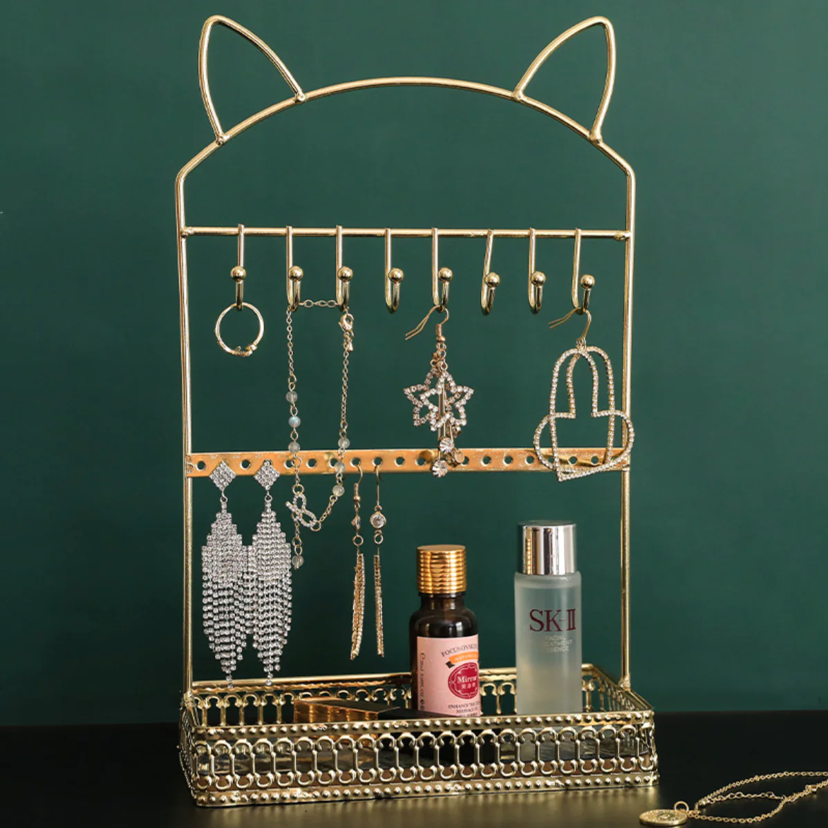 Gold Accessory Display - Image 2