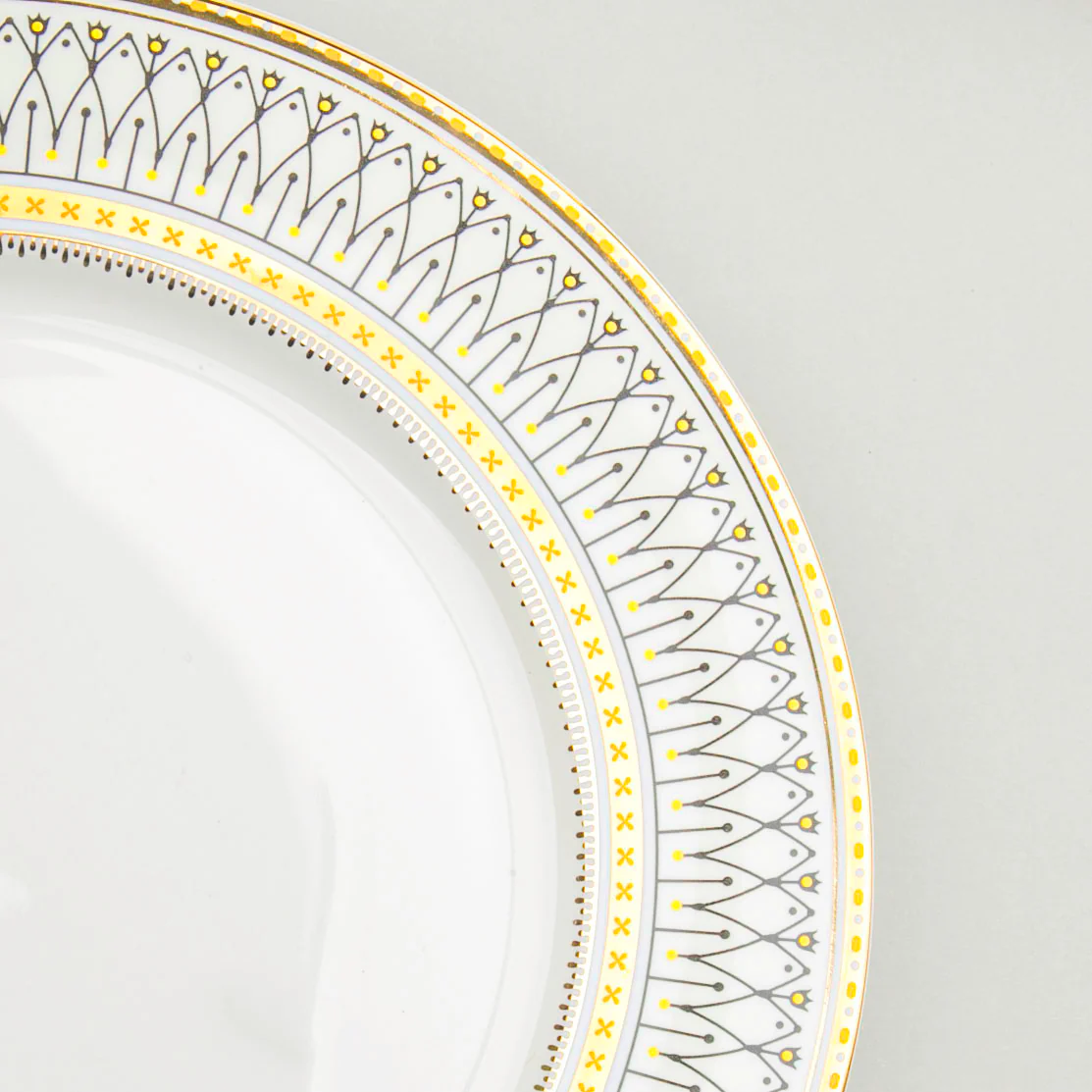 Gold Detailed Glam Dinner Plate 10 Inch - Image 5