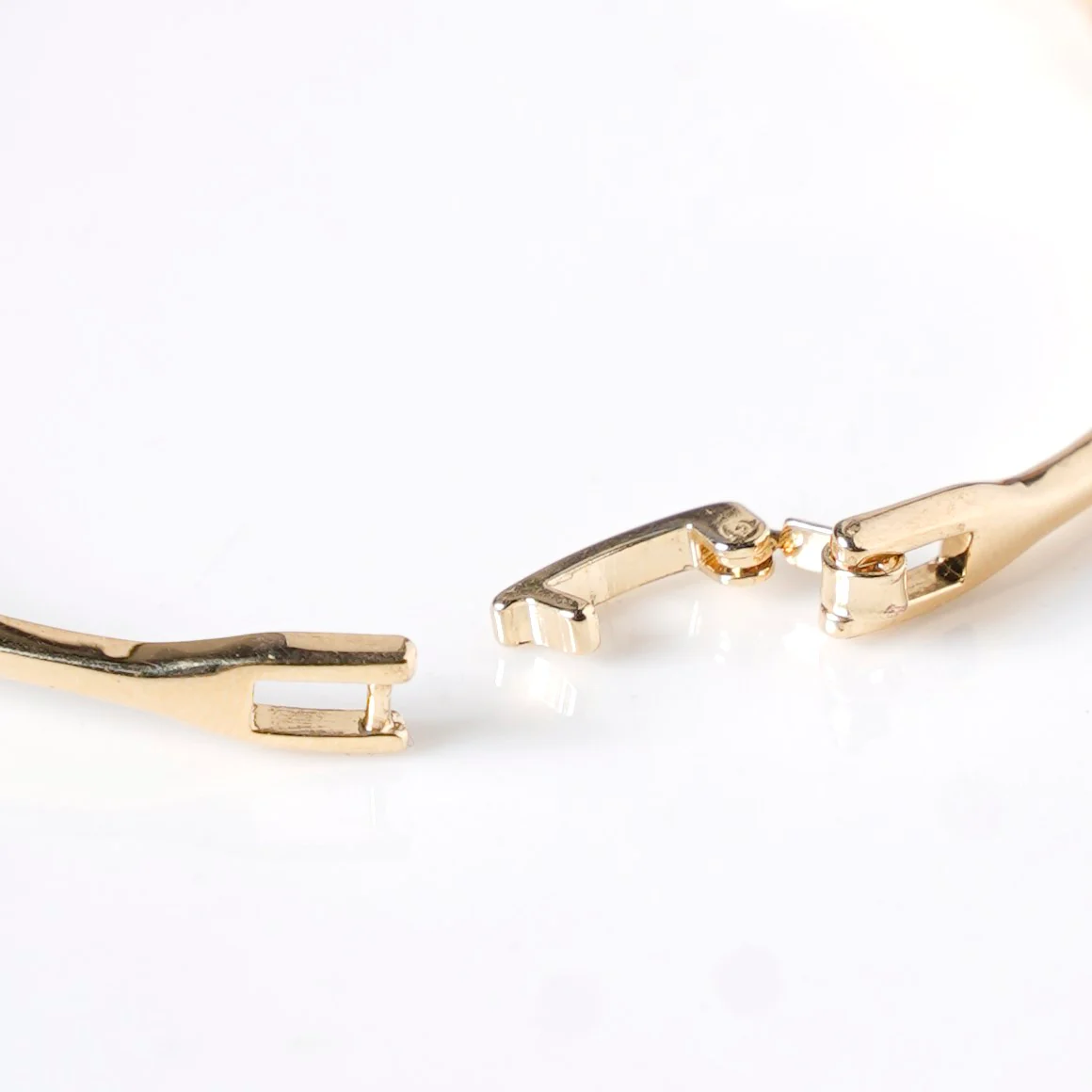 Gold Shimmer Folding Clasp Bracelet - Image 5