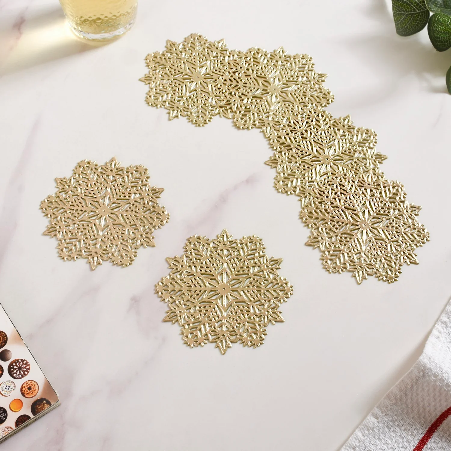 Gold Snowflake Coaster Set Of 6 - Image 3
