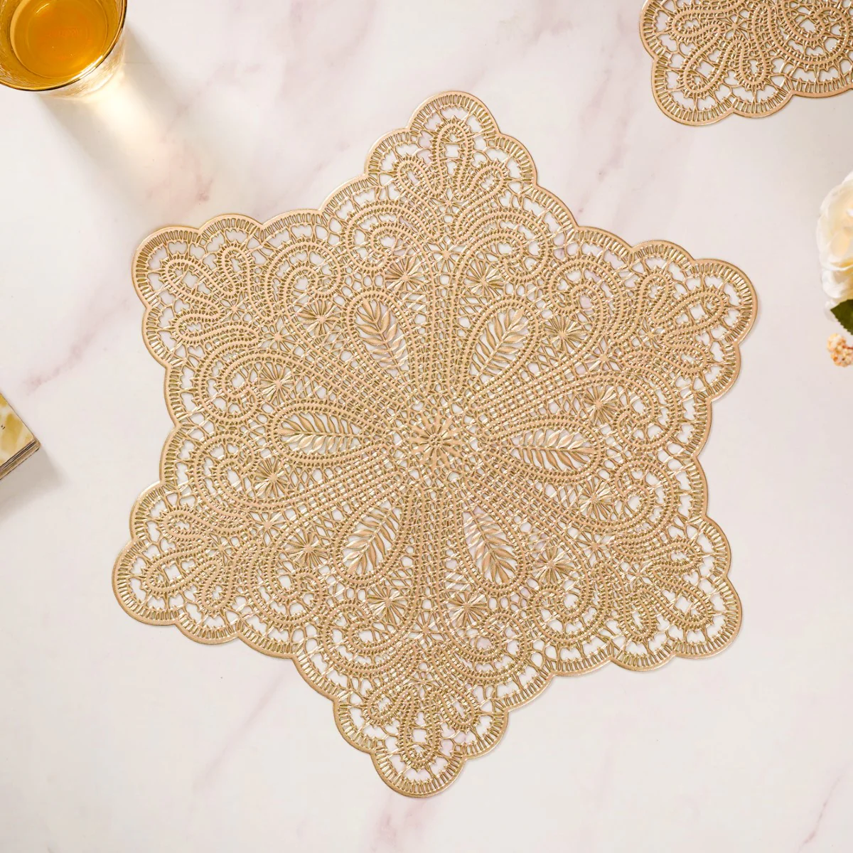 Gold Star Shaped Dining Table Mat Set Of 6 - Image 7