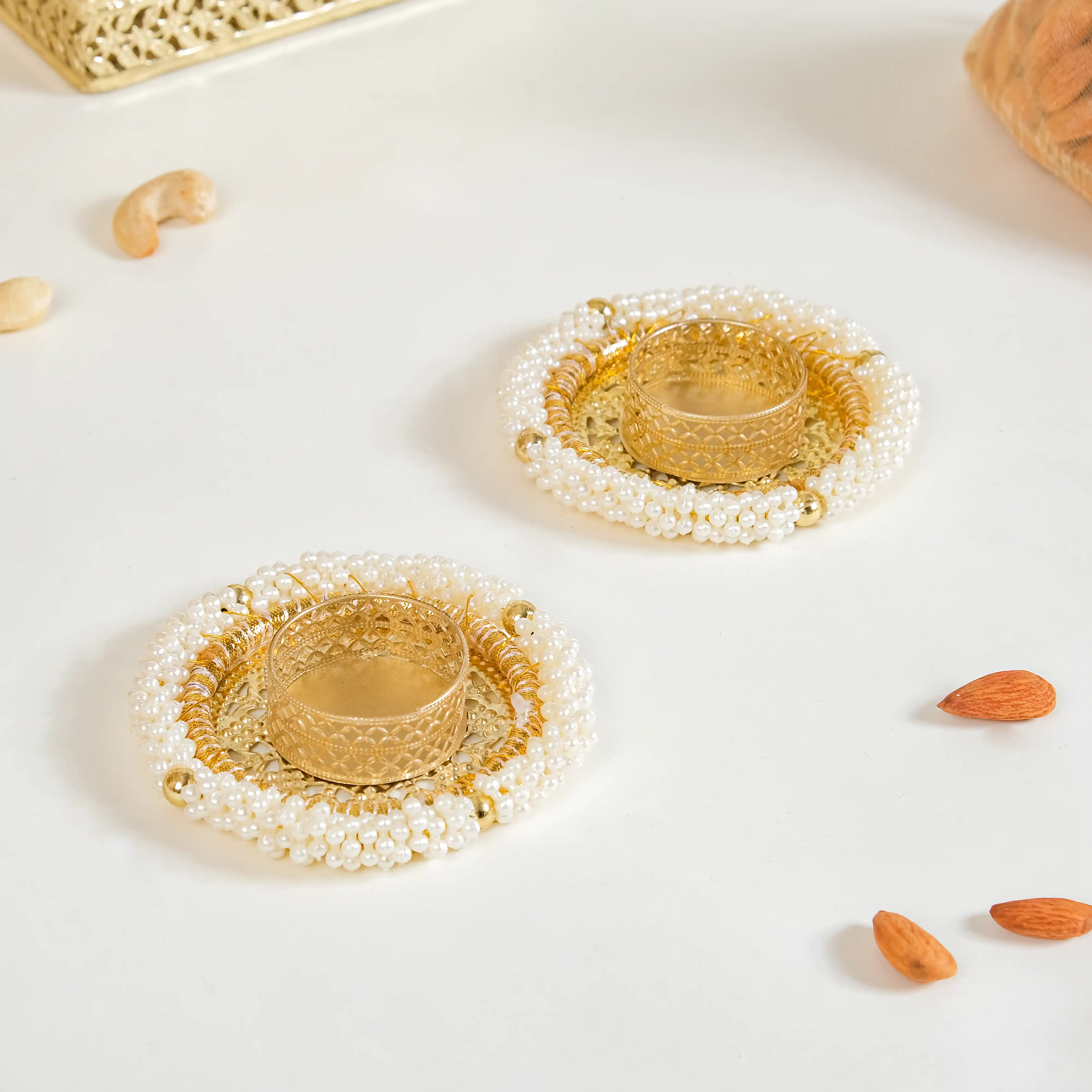 Gold Treasure Box Dry Fruits Hamper Set Of 7 - Image 3