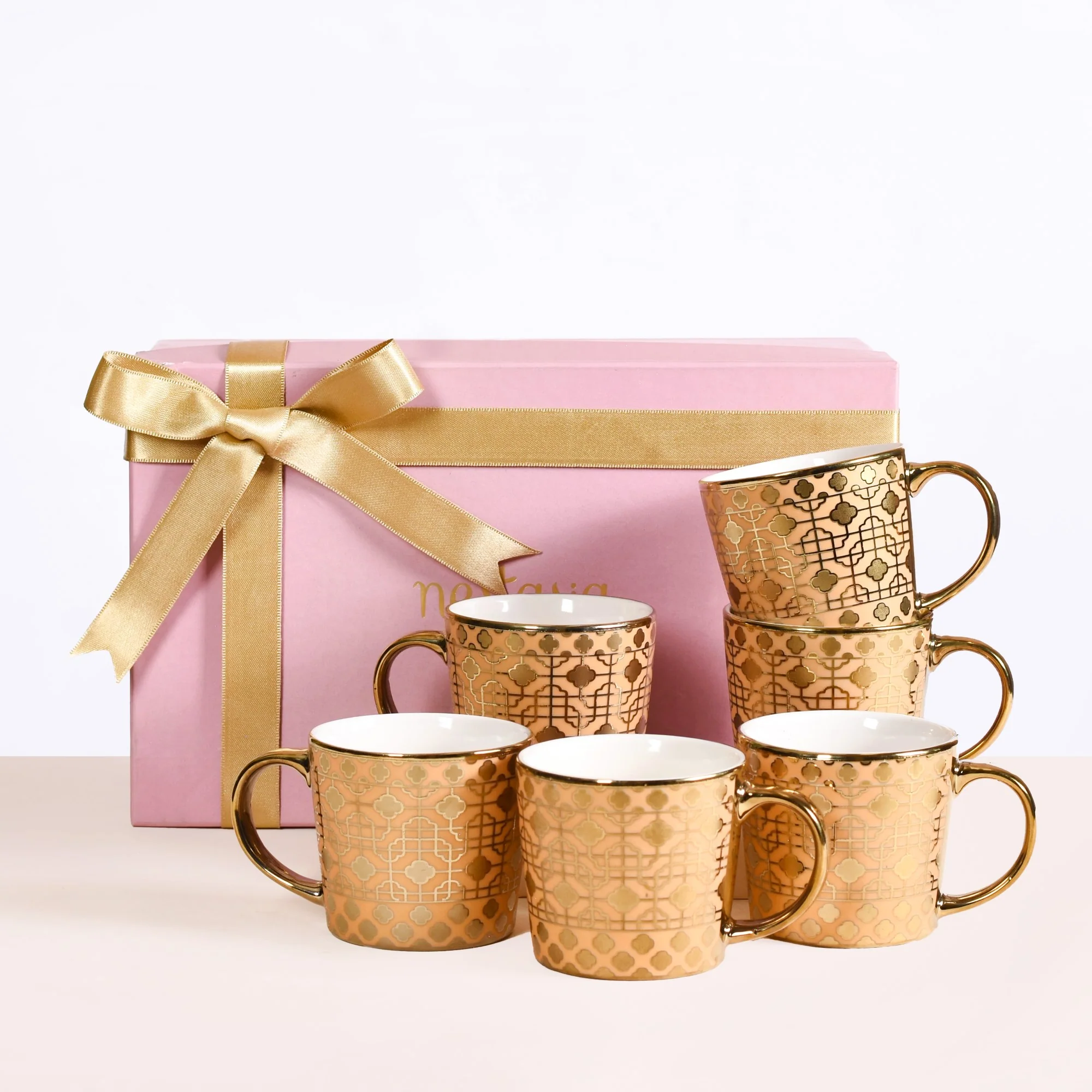 Golden Paradise Rakhi Hamper For Bhaiya Bhabhi - Image 2