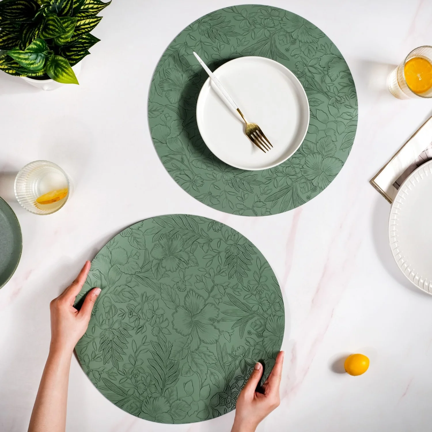 Green Embossed Hibiscus Round Placemats Set Of 6 - Image 2