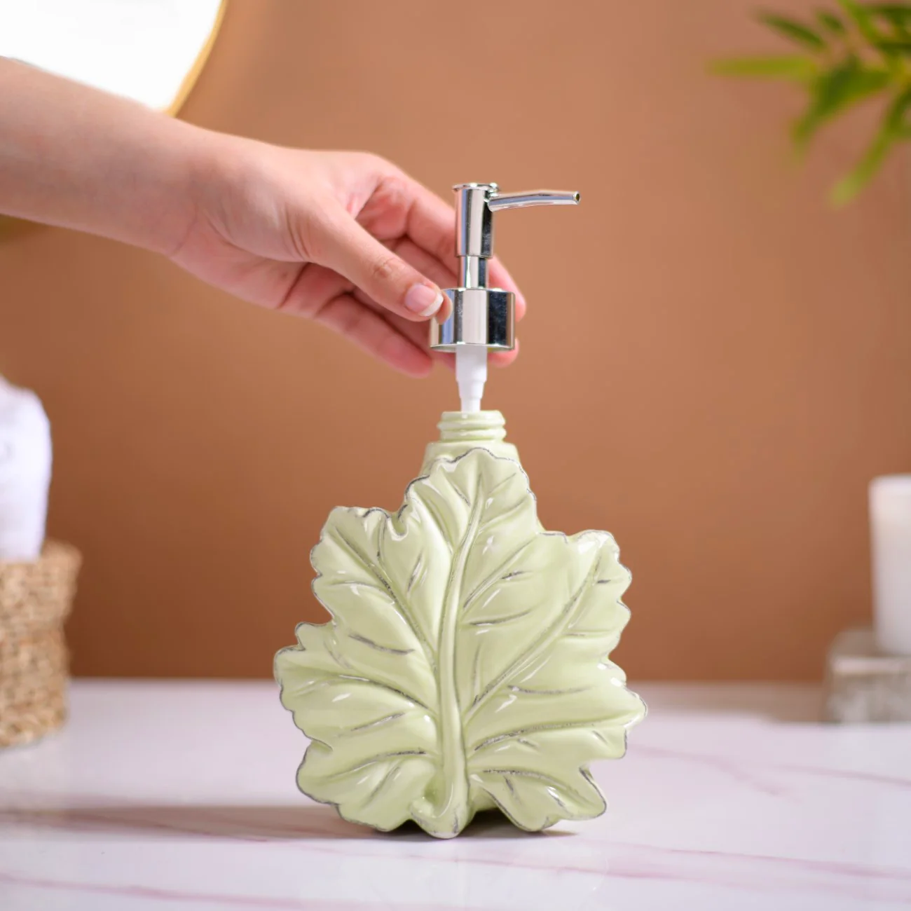 Green Leaf Shaped Soap Dispenser - Image 2