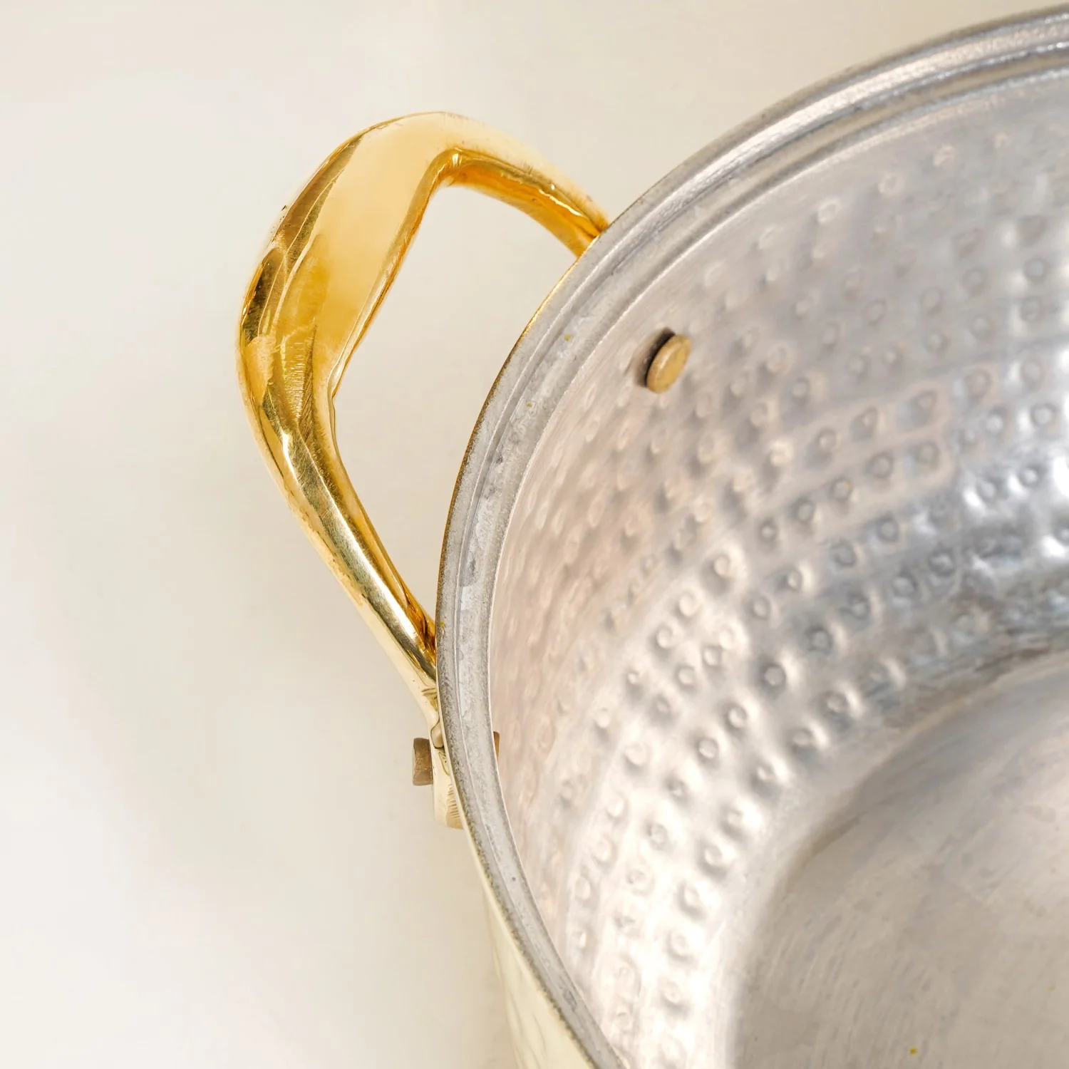 Hammered Pure Brass Kadhai With Glass Lid 4000ml - Image 10