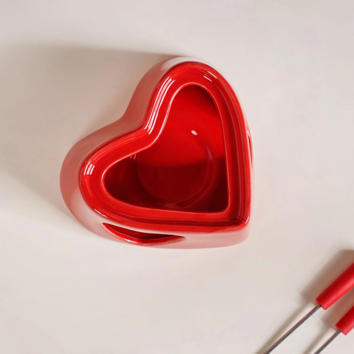 Heart Shaped Fondue Set Red - Image 8
