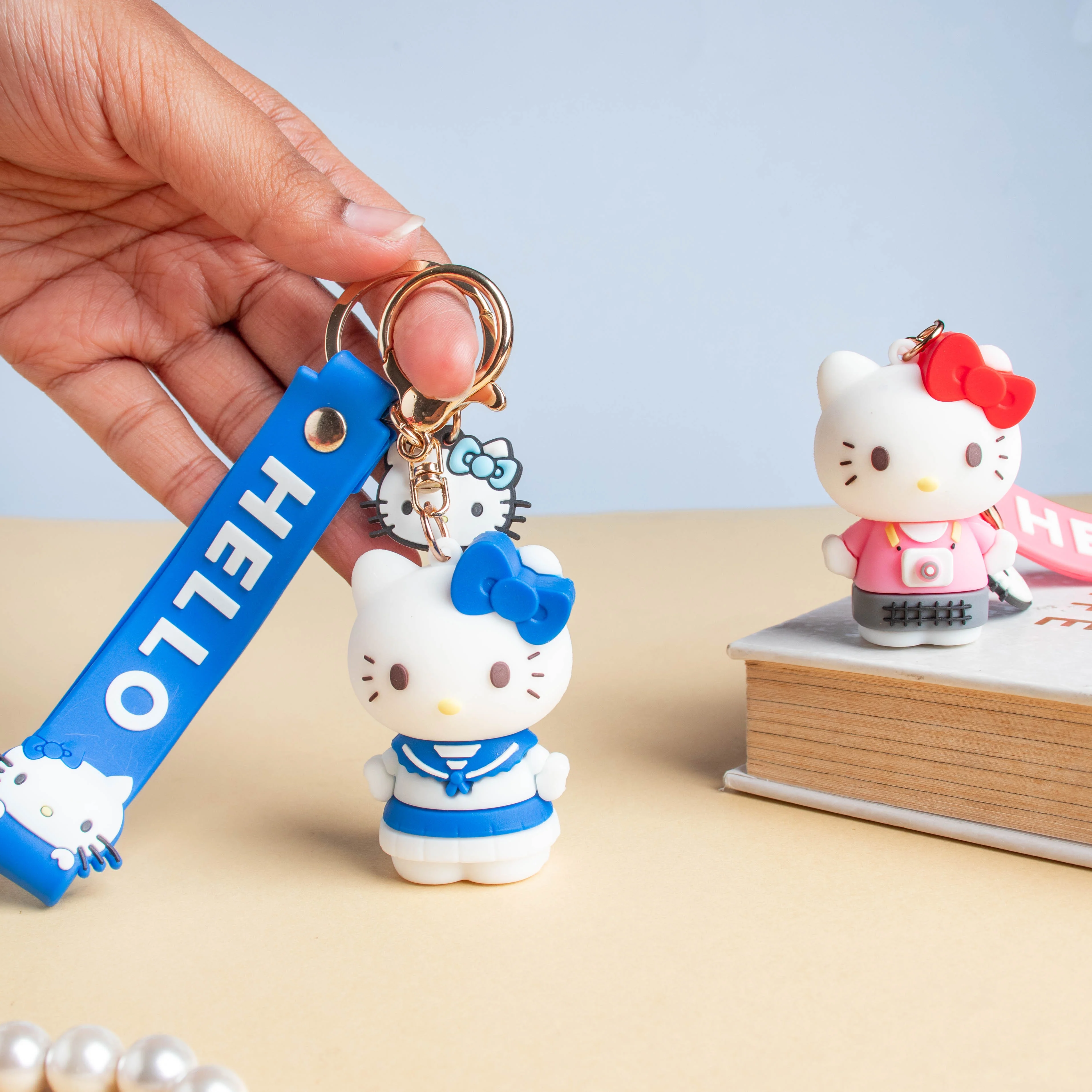 Hello Kitty Keychain Large - Image 3