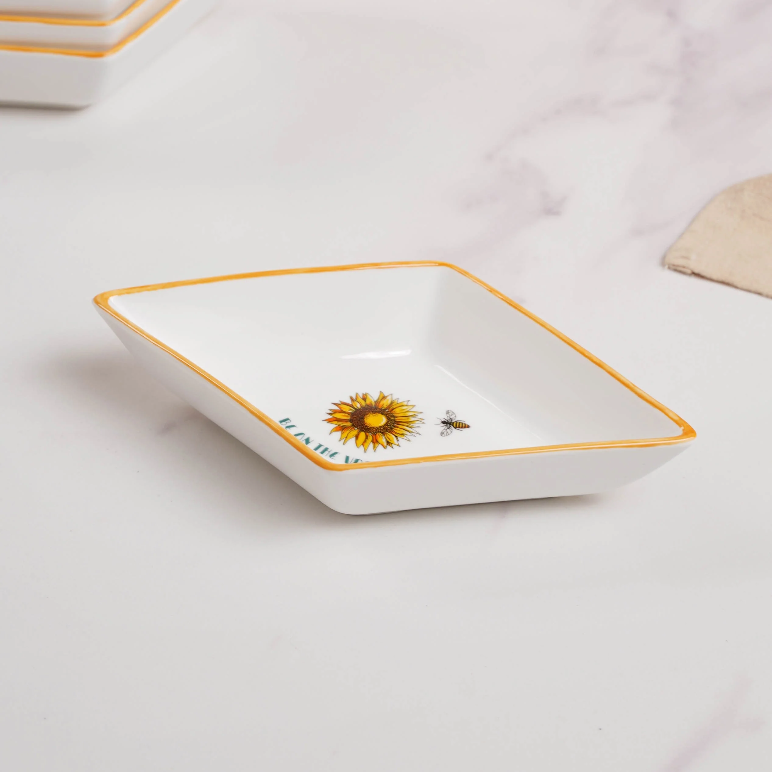 Hexagon Snack Set For 6 - Image 8