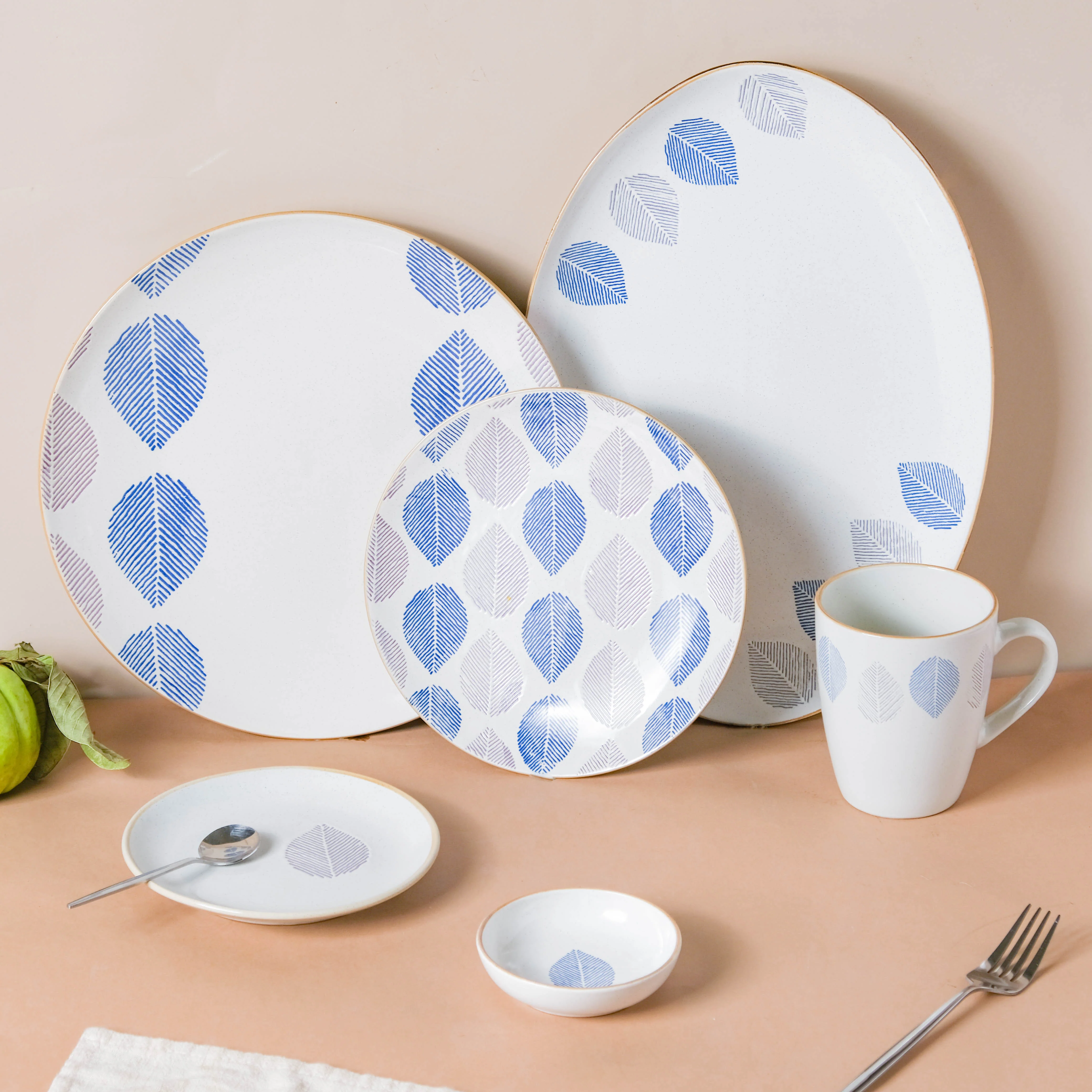 House of Eden Four Leaf Long Plate 14 Inch - Image 9