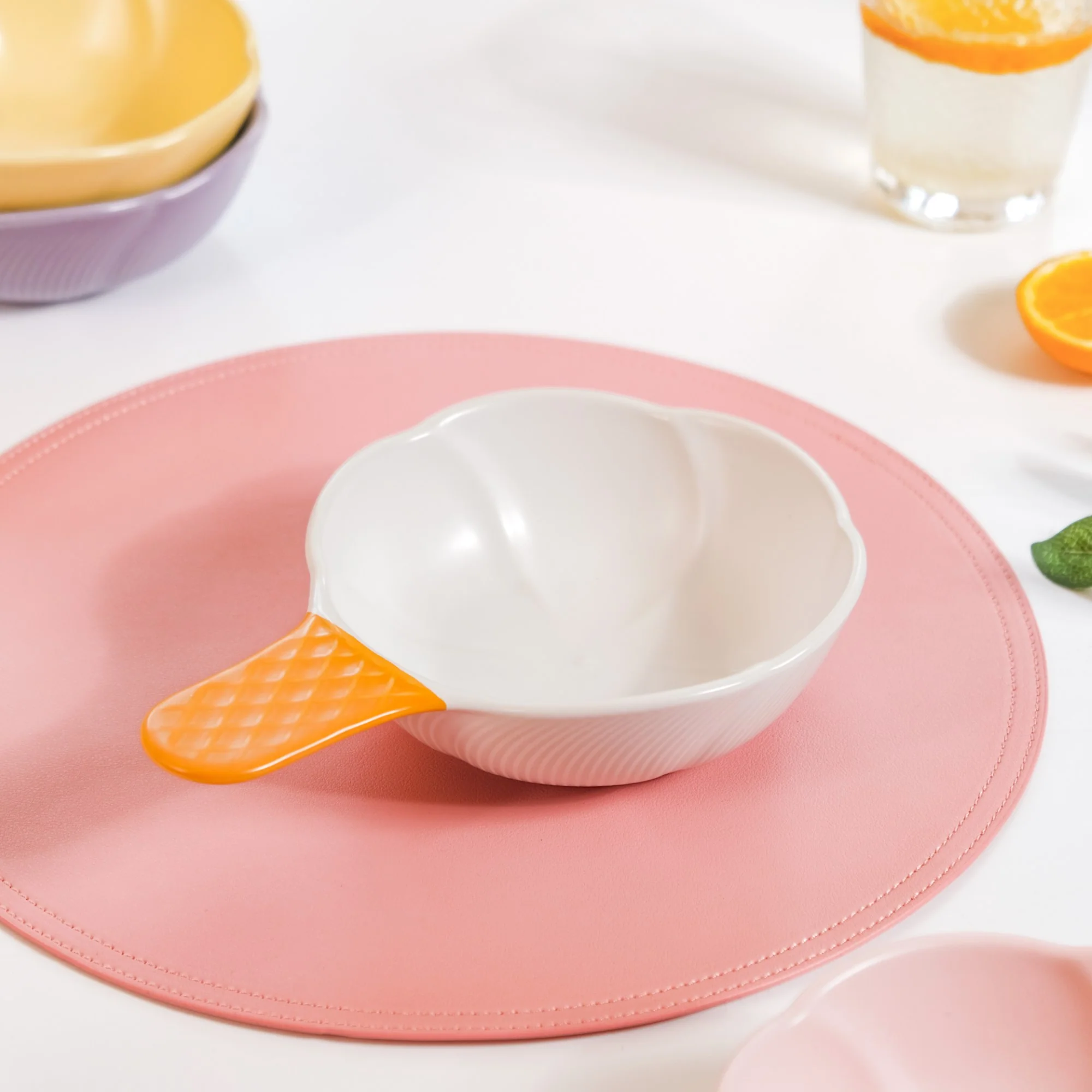 Ice Cream Bowl With Handle Vanilla 400 ml - Image 10