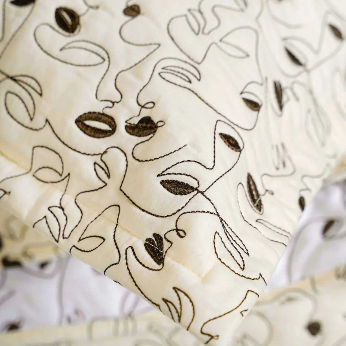 King Size Embroidered Cotton Bed Cover Off-White - Image 8