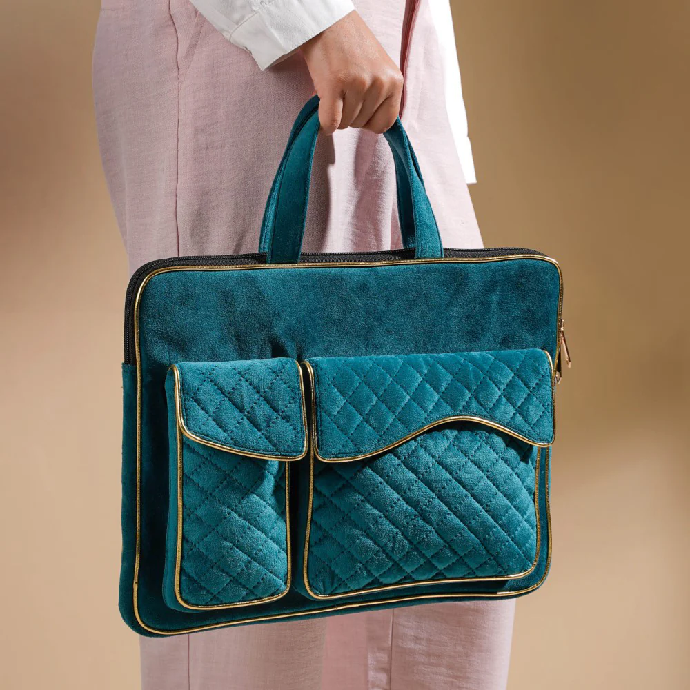 Laptop Bag Luxe Velvet Sleek Dark Green 14 x 10.5 Inch - Image 2