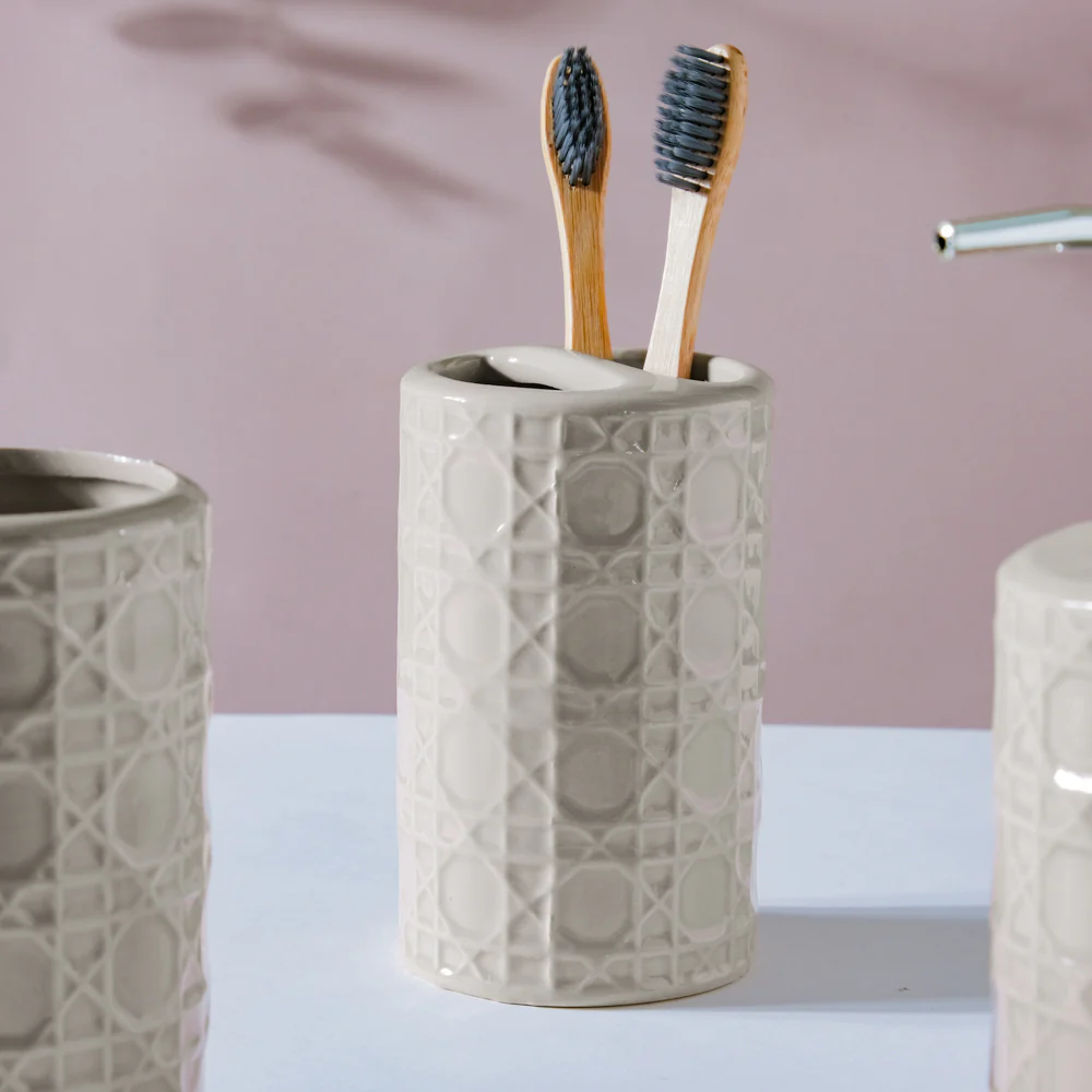 Luxury Ceramic Bathroom Set Of 4 - Image 6