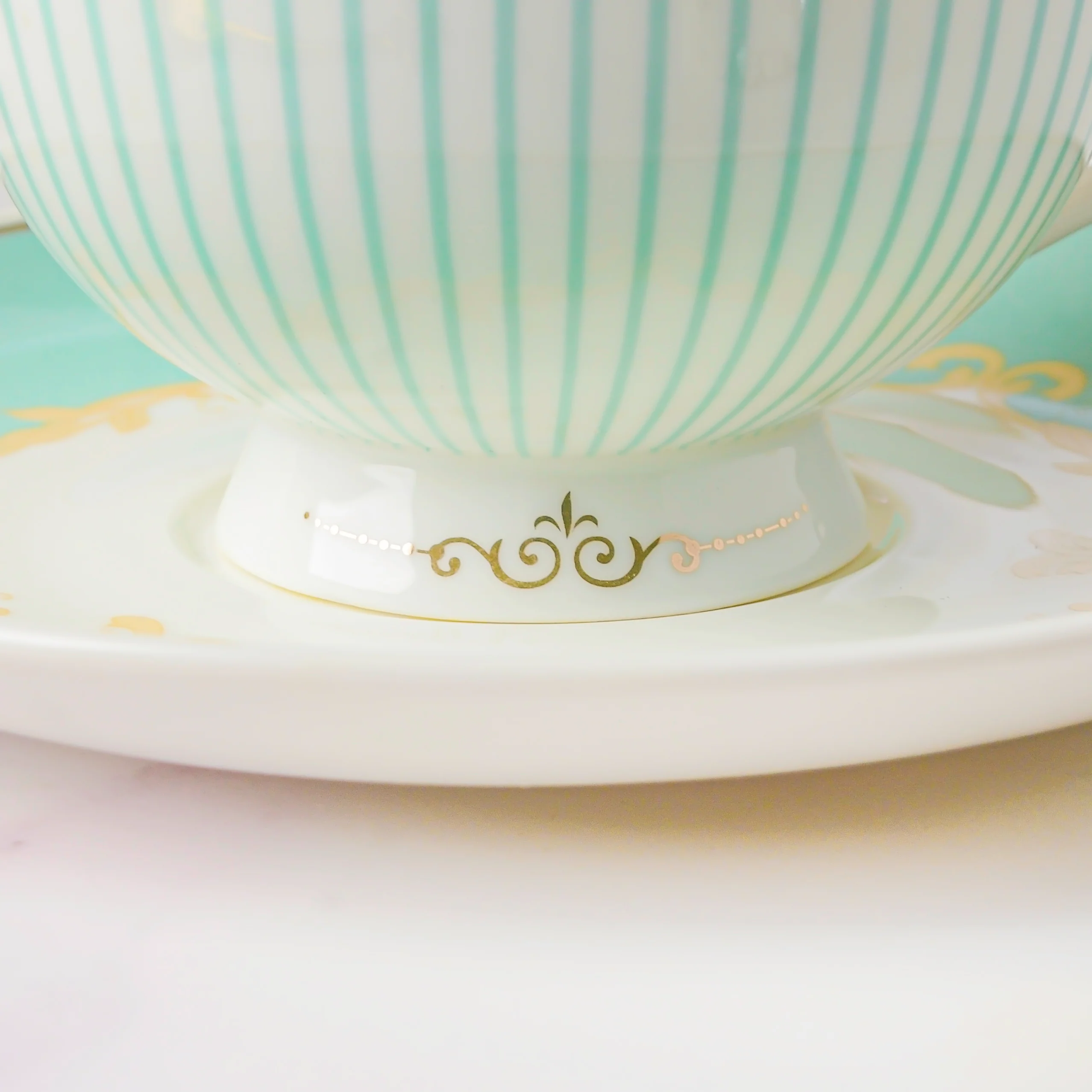 Lined English Teacup And Saucer Set Turquoise 150 ml - Image 8