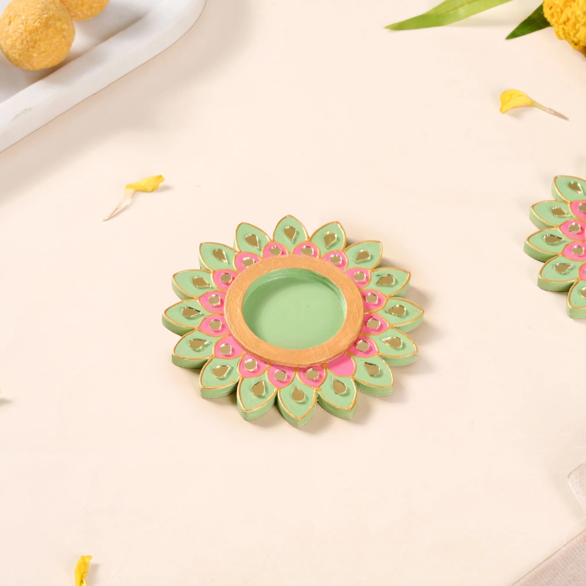 Lippan Art Mirrorwork Vibrant Flower Tealight Holders Set Of 4 - Image 6