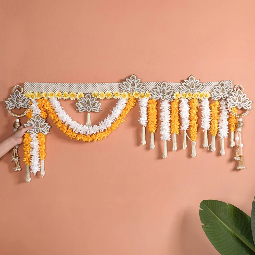 Festive Lotus Toran Multicolour - Image 11