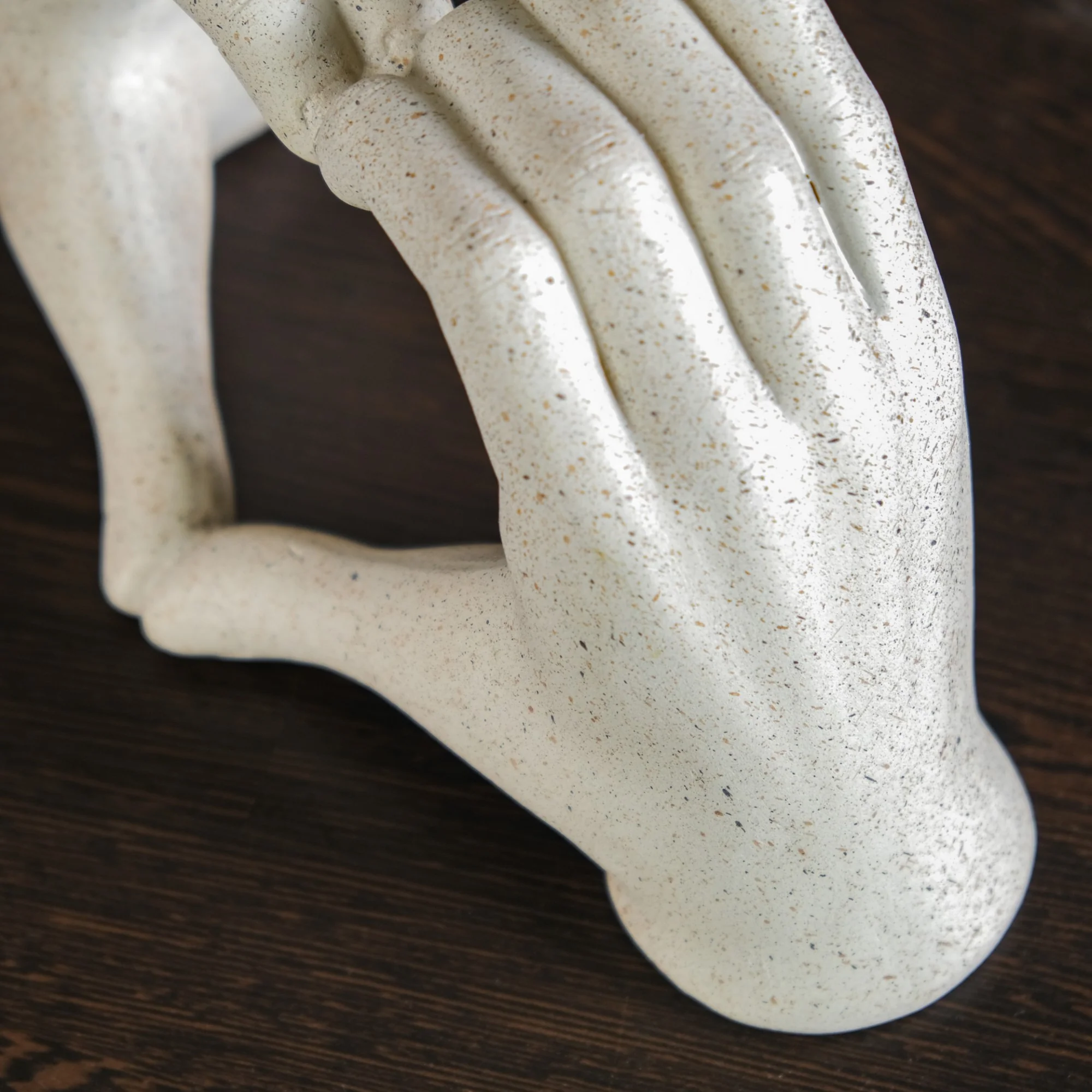 Love Heart Hands Sculpture - Image 11