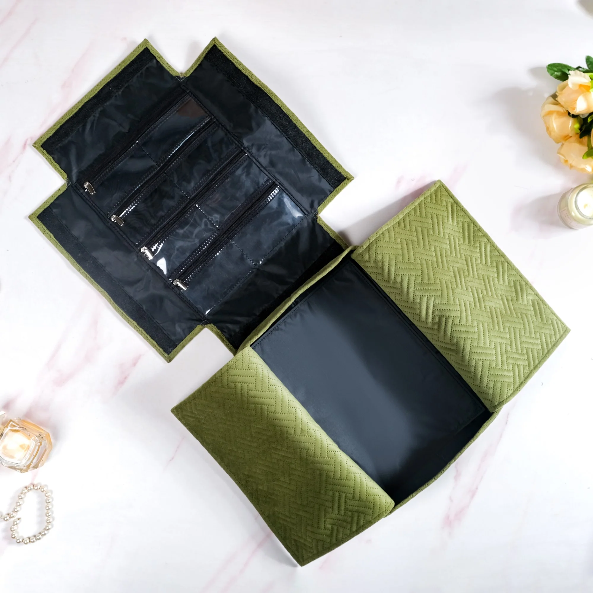Luxe Velvet Jewellery Organiser Green - Image 9
