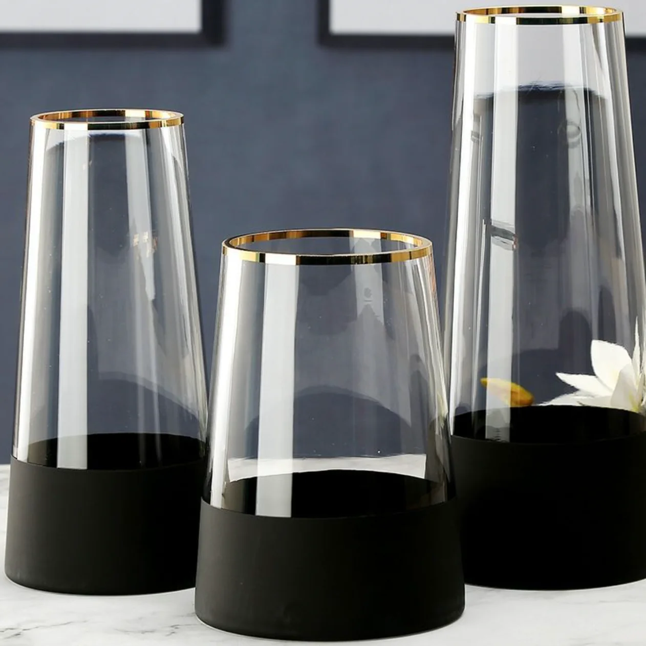 Medium Modern Glass Vase - Image 6
