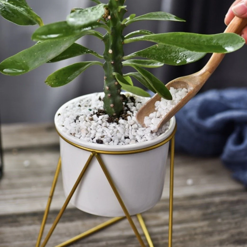 Metal Planter - Image 5