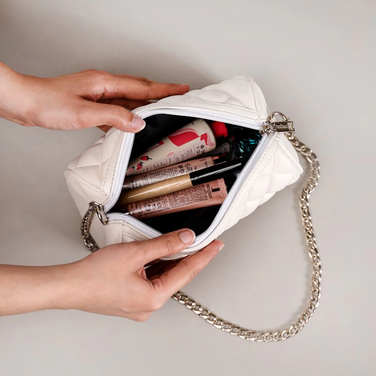 Mini Barrel Bag White - Image 4
