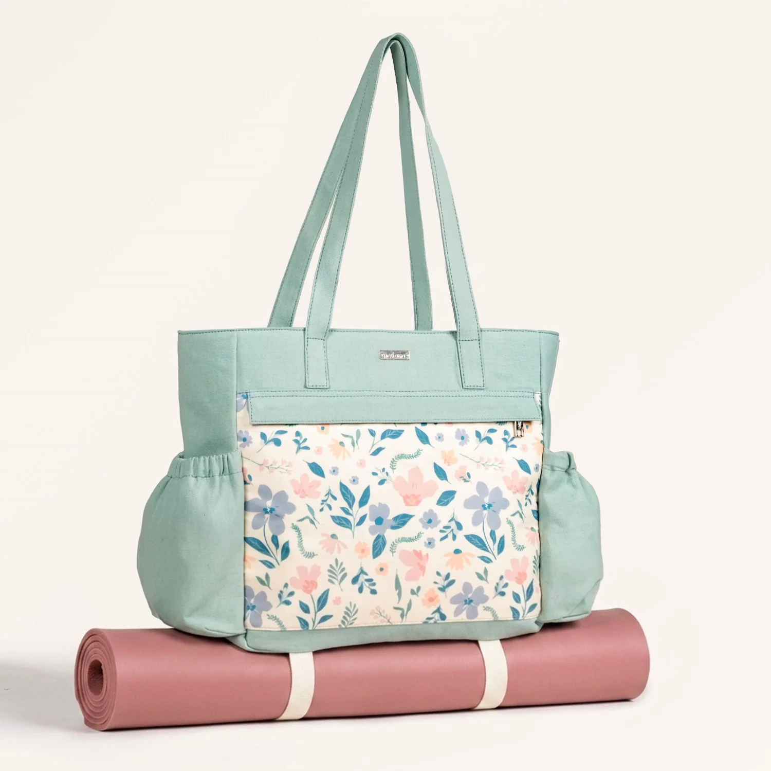 Mintscape Multipurpose Travel Tote - Image 8