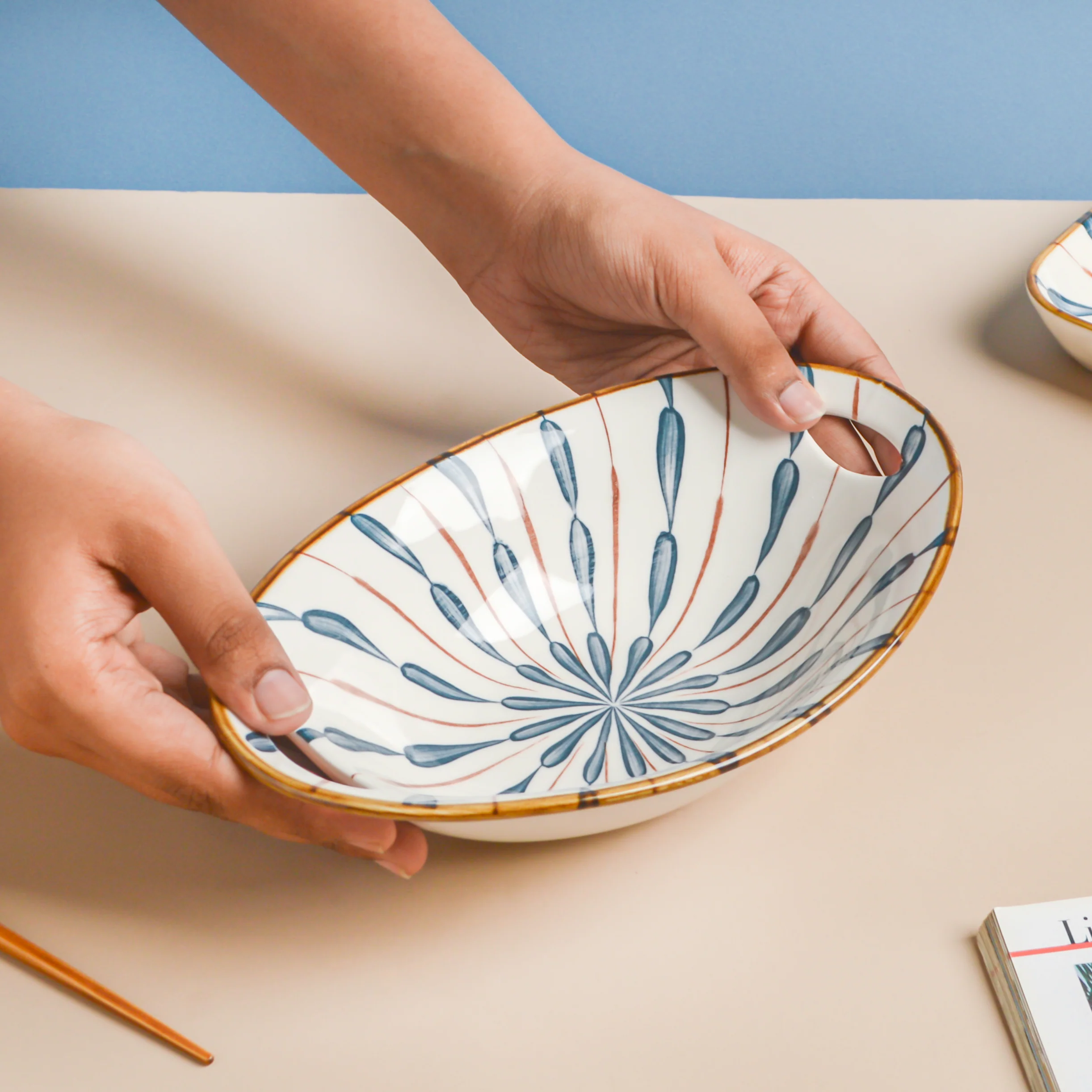 Mizo Teardrop Ceramic Baking Bowl With Handle 8 inch - Image 2
