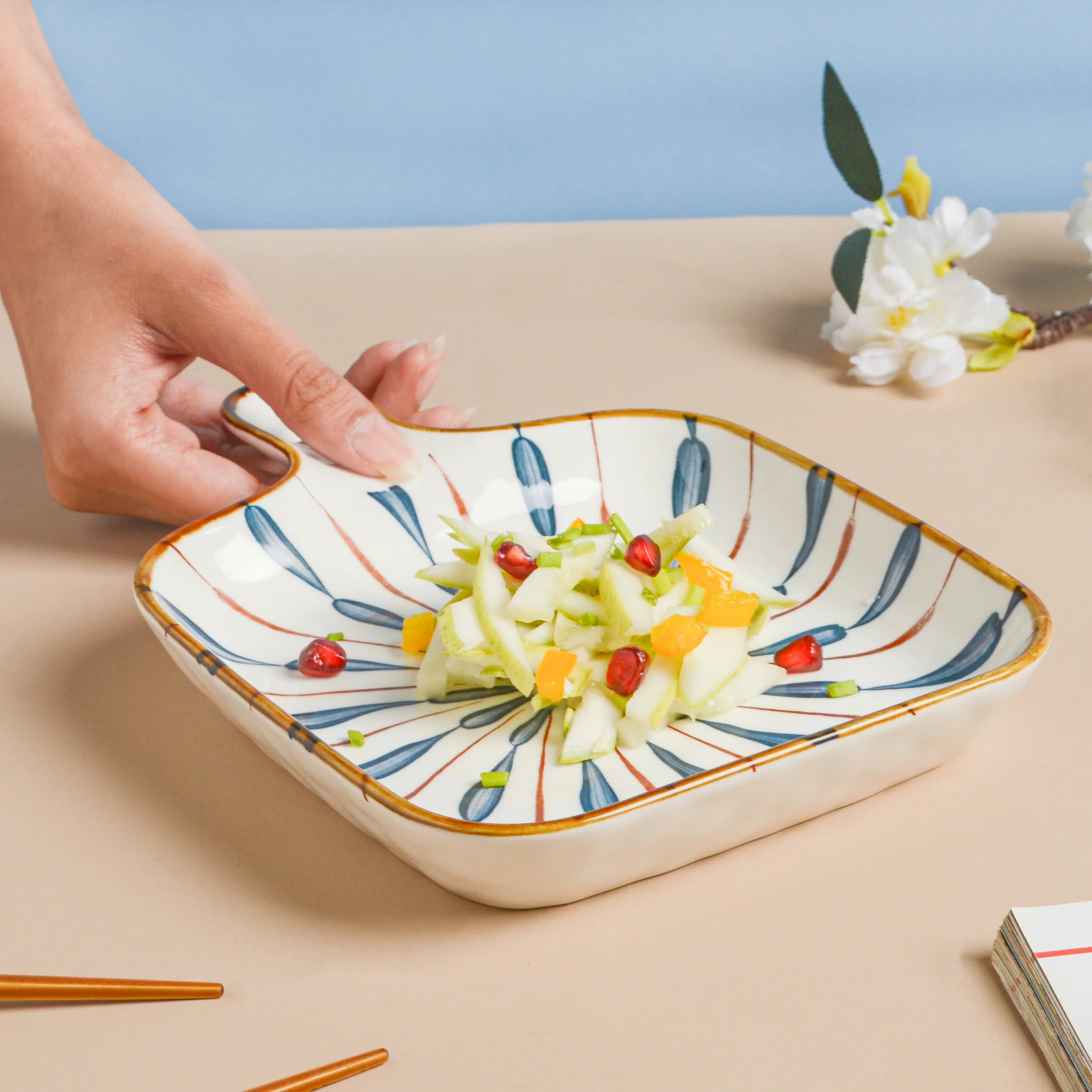 Mizo Teardrop Square Snack Plate With Handle - Image 3