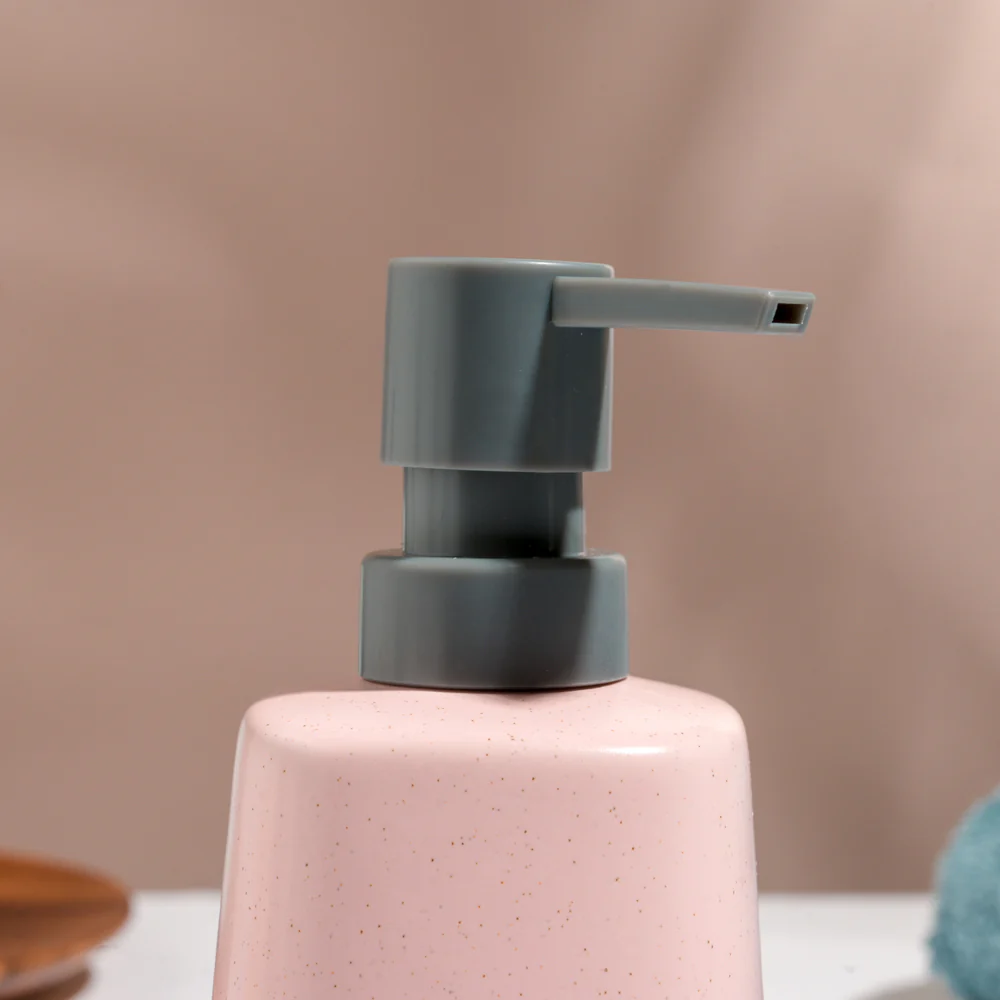 Modern Bathroom Accessory - Image 16
