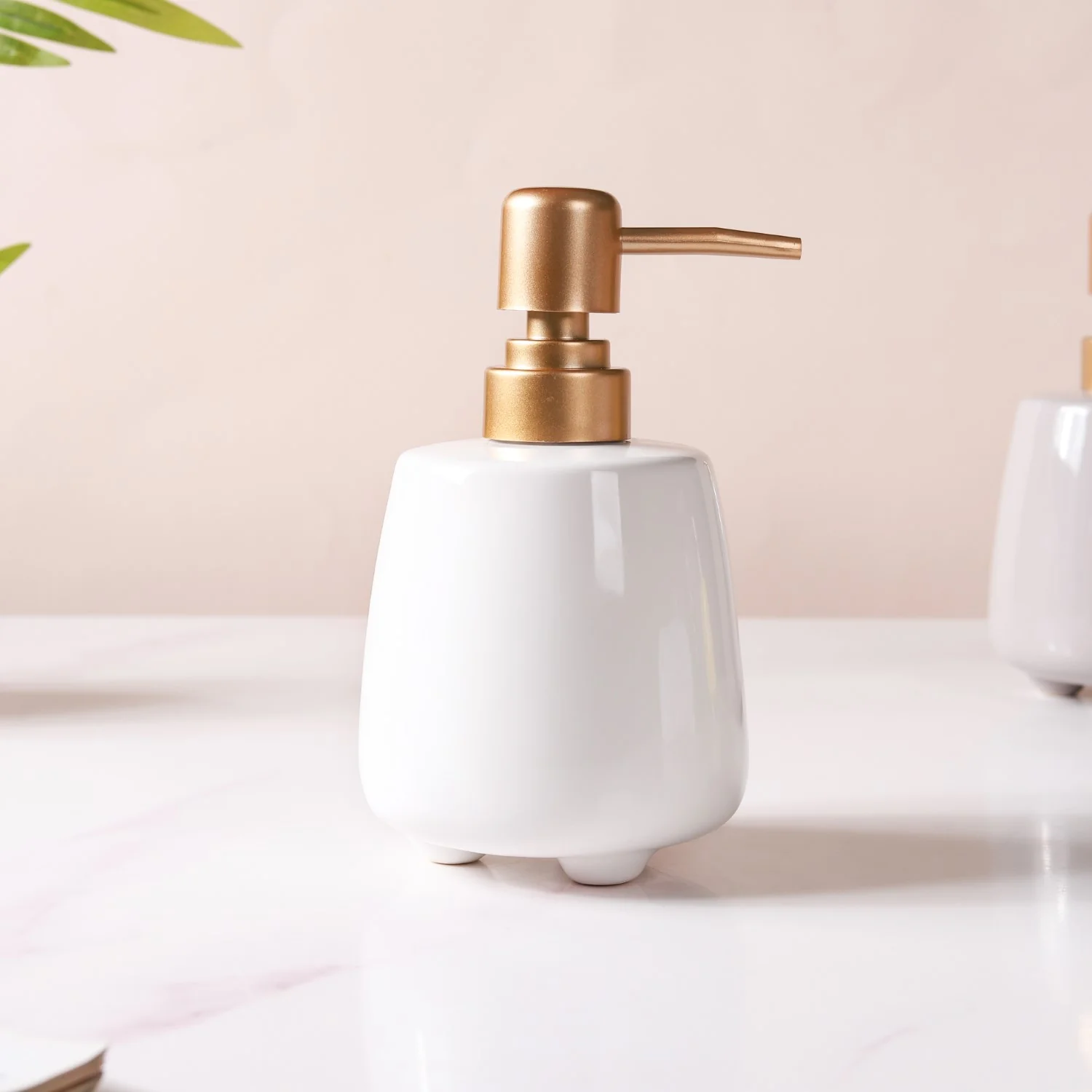 Modern Dispenser - Image 6