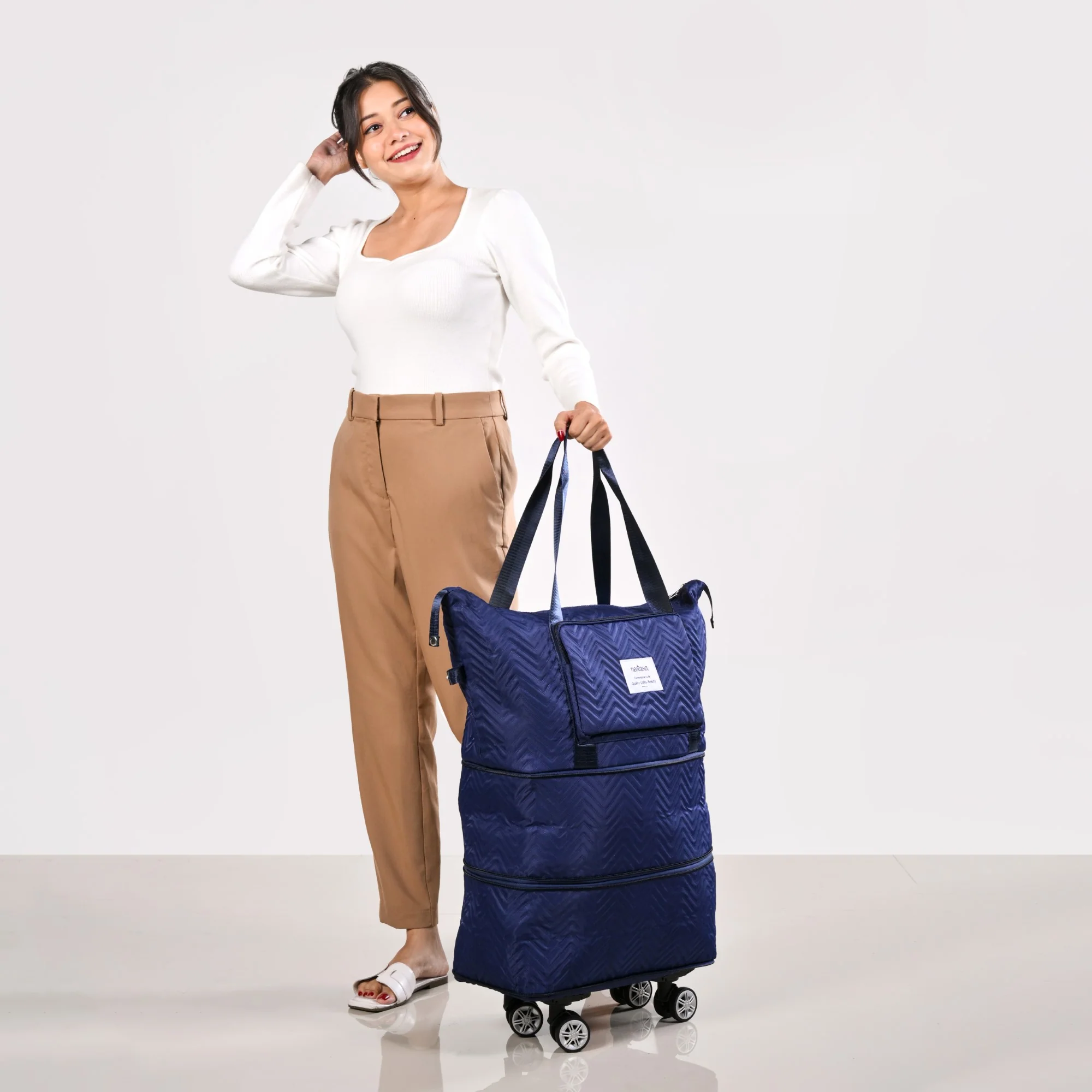Movo Dual Expansion Travel Bag With Removable Wheels Dark Blue - Image 7