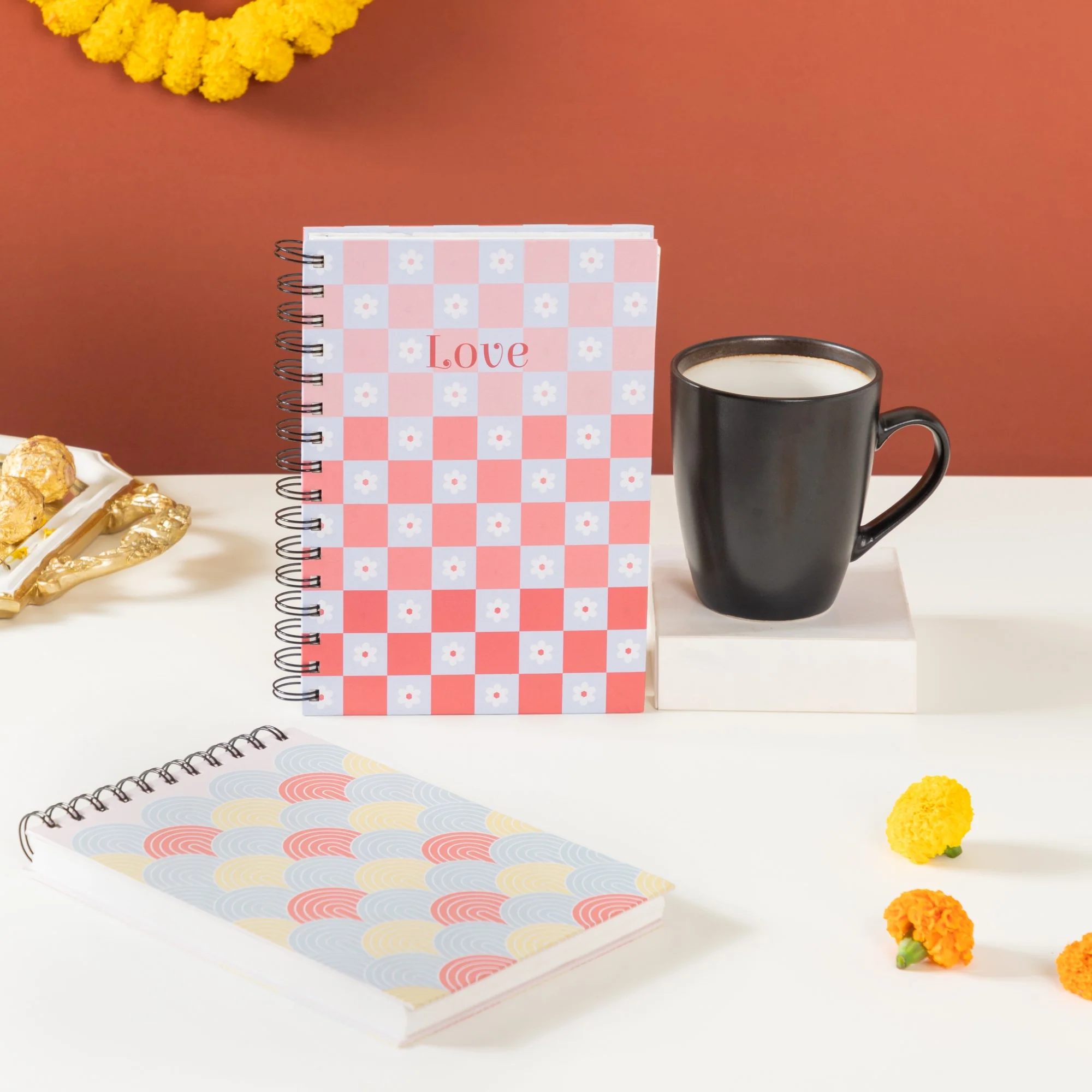Office Essentials Gift For Bhaiya & Bhabhi Set Of 5 - Image 11