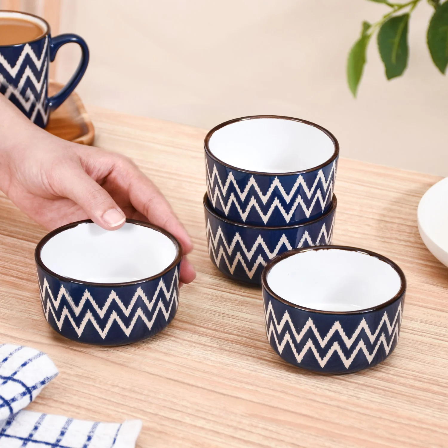 Oscilla Navy Blue 16 Piece Luxe Dinner Set For 4 - Image 7