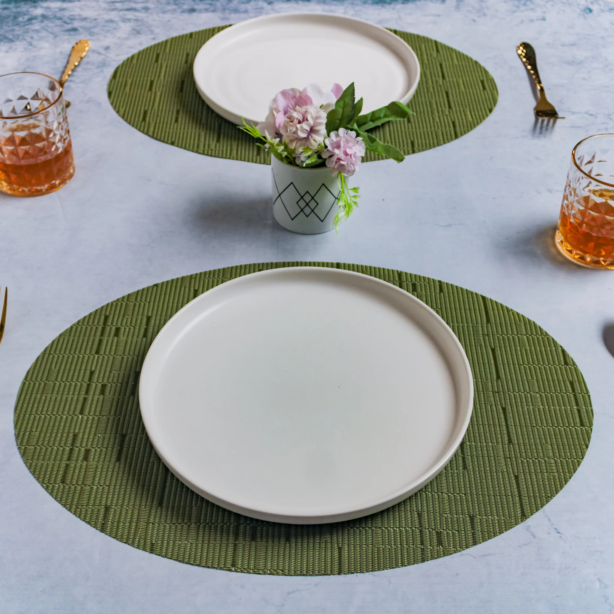 Oval Table Mat Green Set of 2 - Image 3