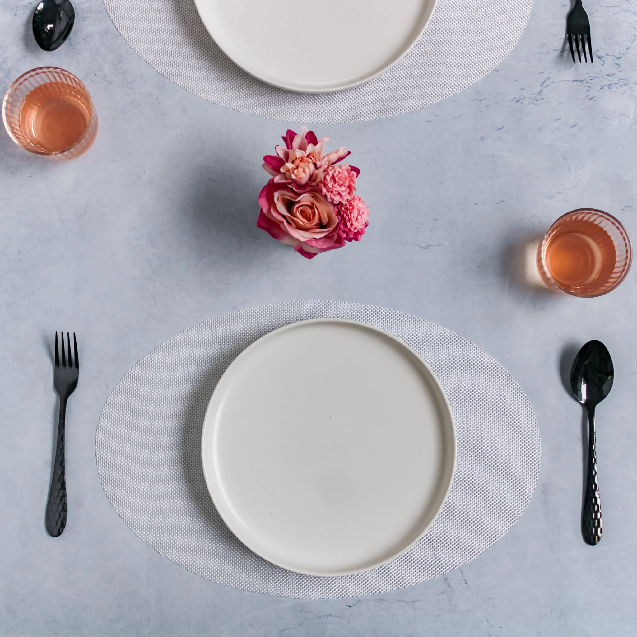 Oval Table Mat White Set of 2 - Image 6