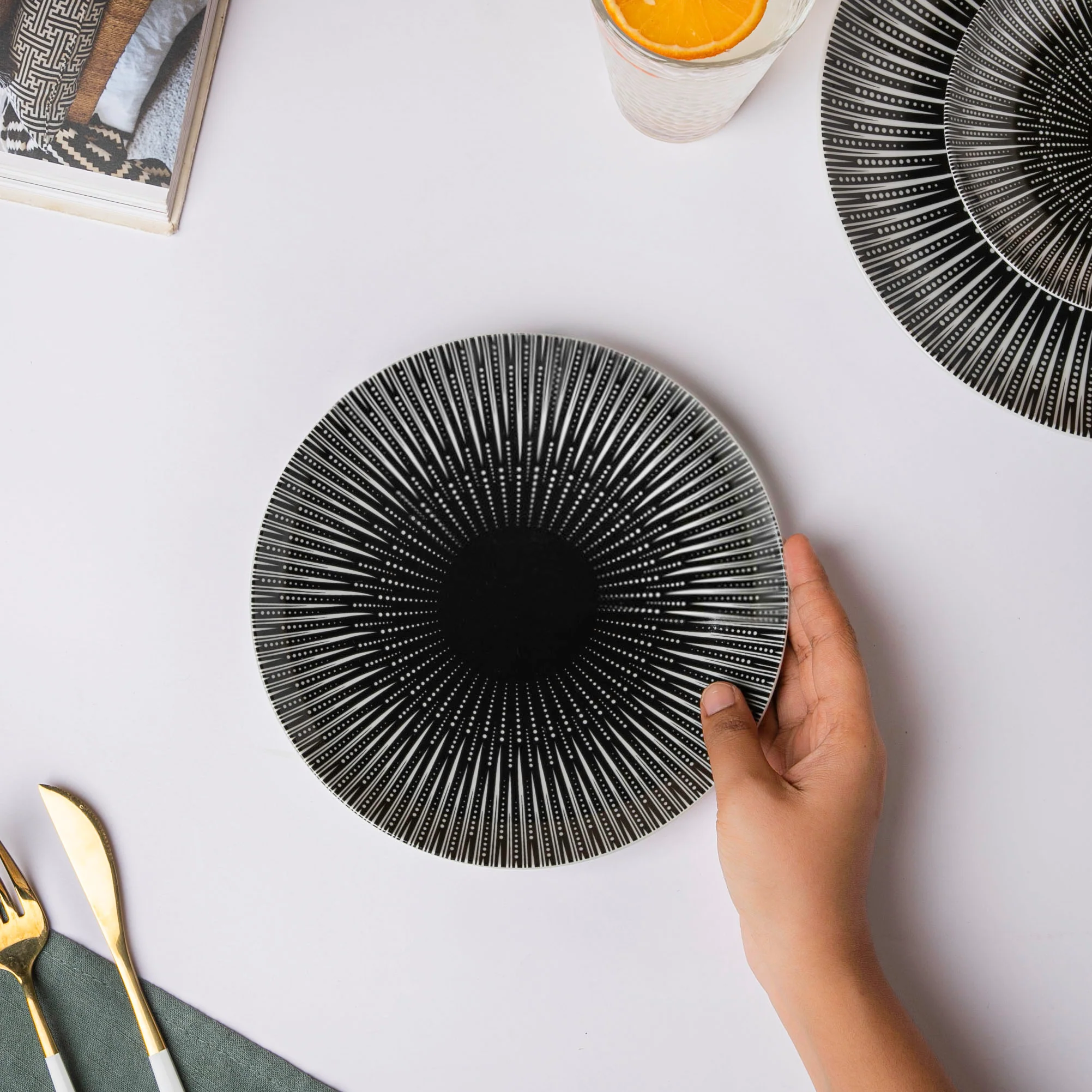 Philocaly Linear Patterned Ceramic Snack Plate Black 8 Inch - Image 3