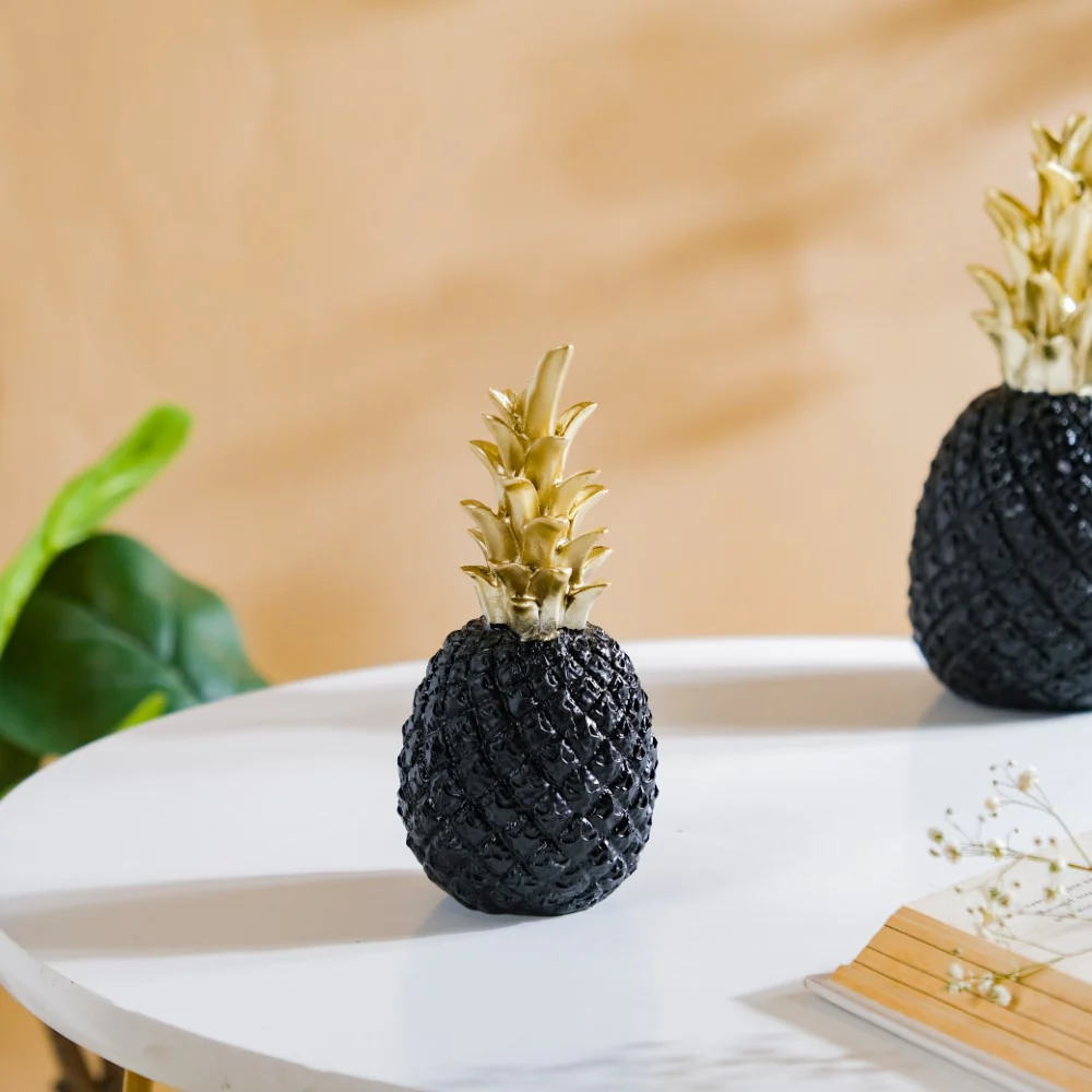 Pineapple Decor Black Small - Image 3