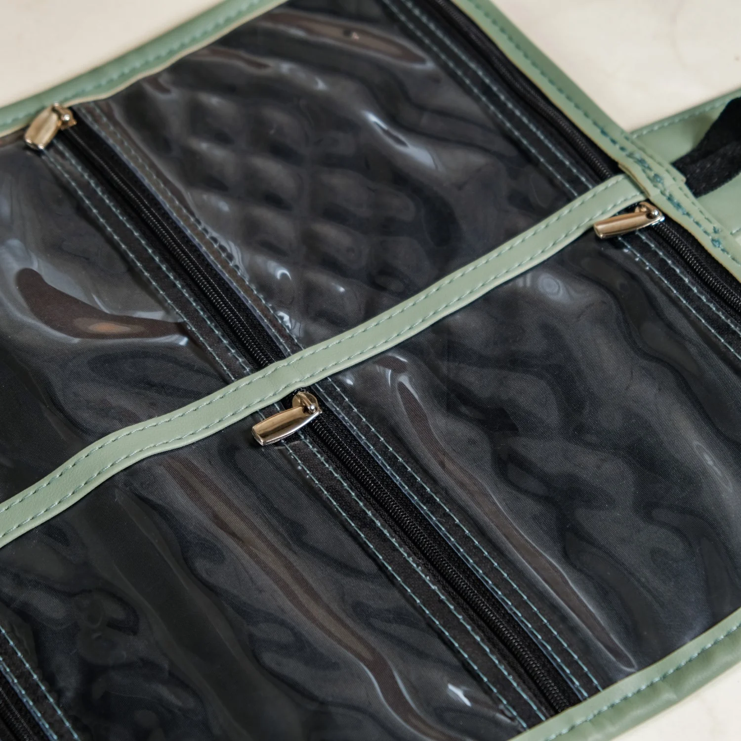 Portable Green Jewellery Organizer - Image 9