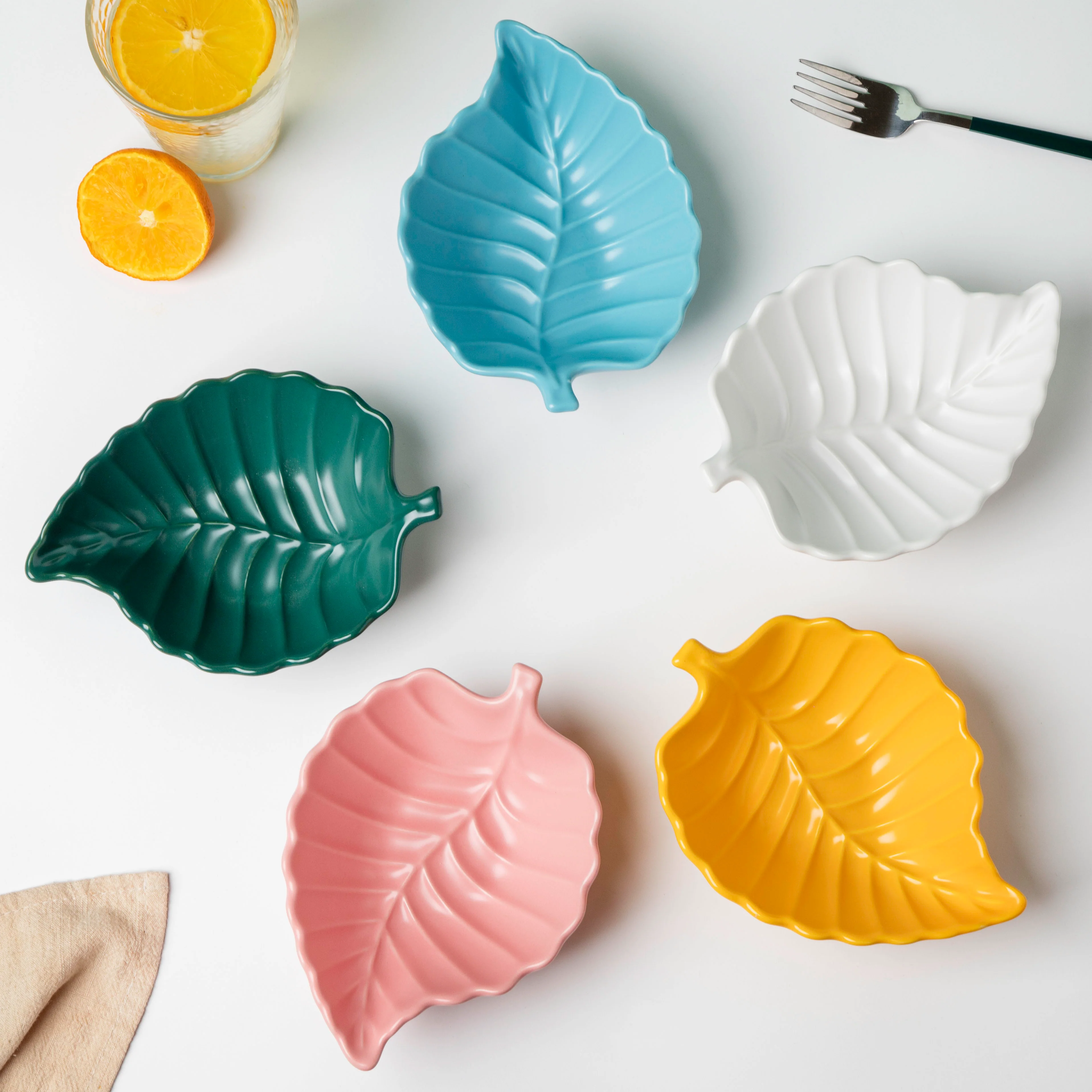 Pretty Pink Leaf Snack Bowl 6 Inch 200 ml - Image 5